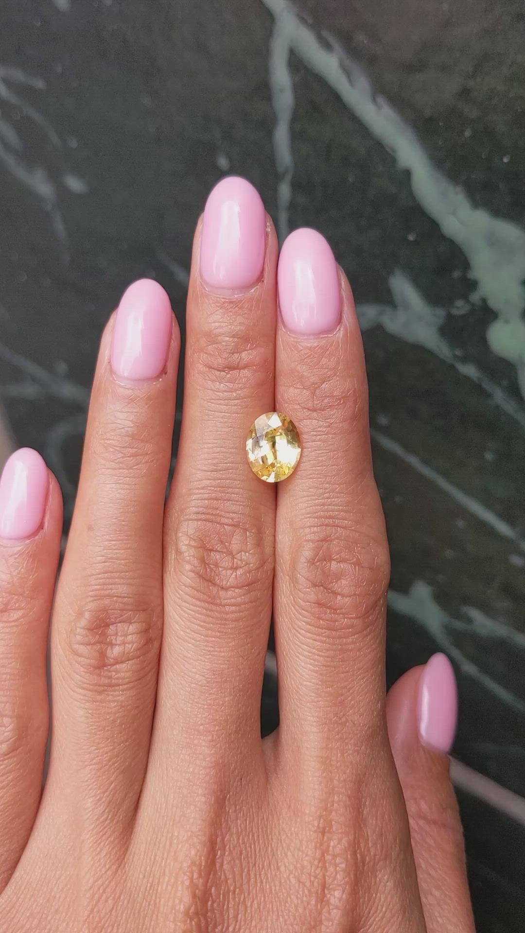 3.07 Ct. Yellow Sapphire from Ceylon (Sri Lanka) Size Video