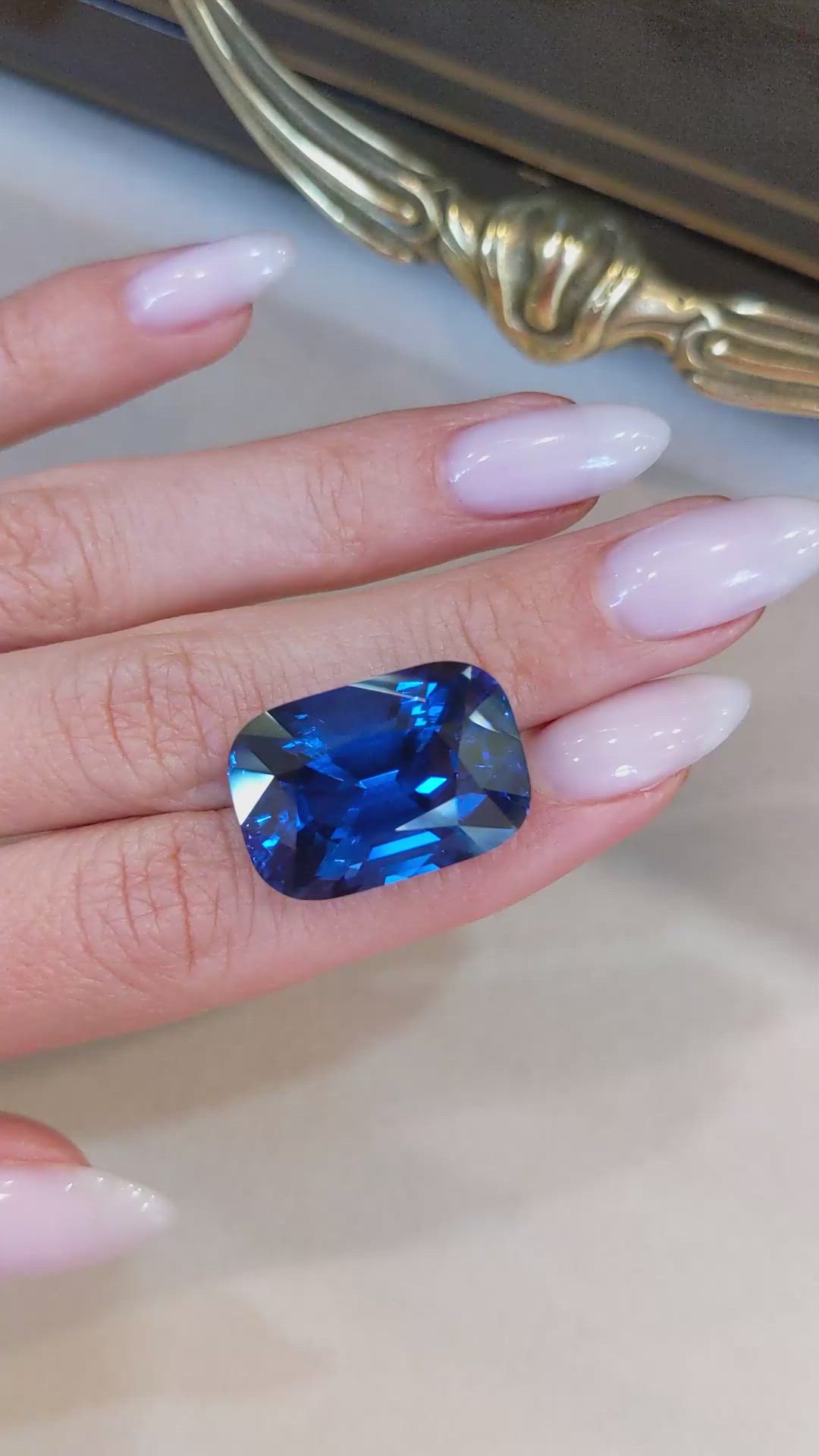 34.48 Ct. Blue Sapphire from Ceylon (Sri Lanka) Size Video