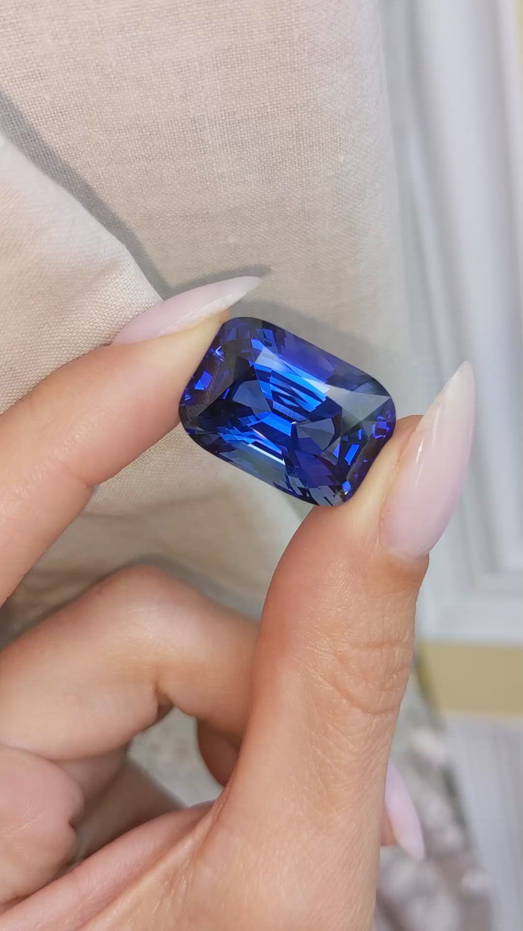 34.48 Ct. Blue Sapphire from Ceylon (Sri Lanka) Size Video