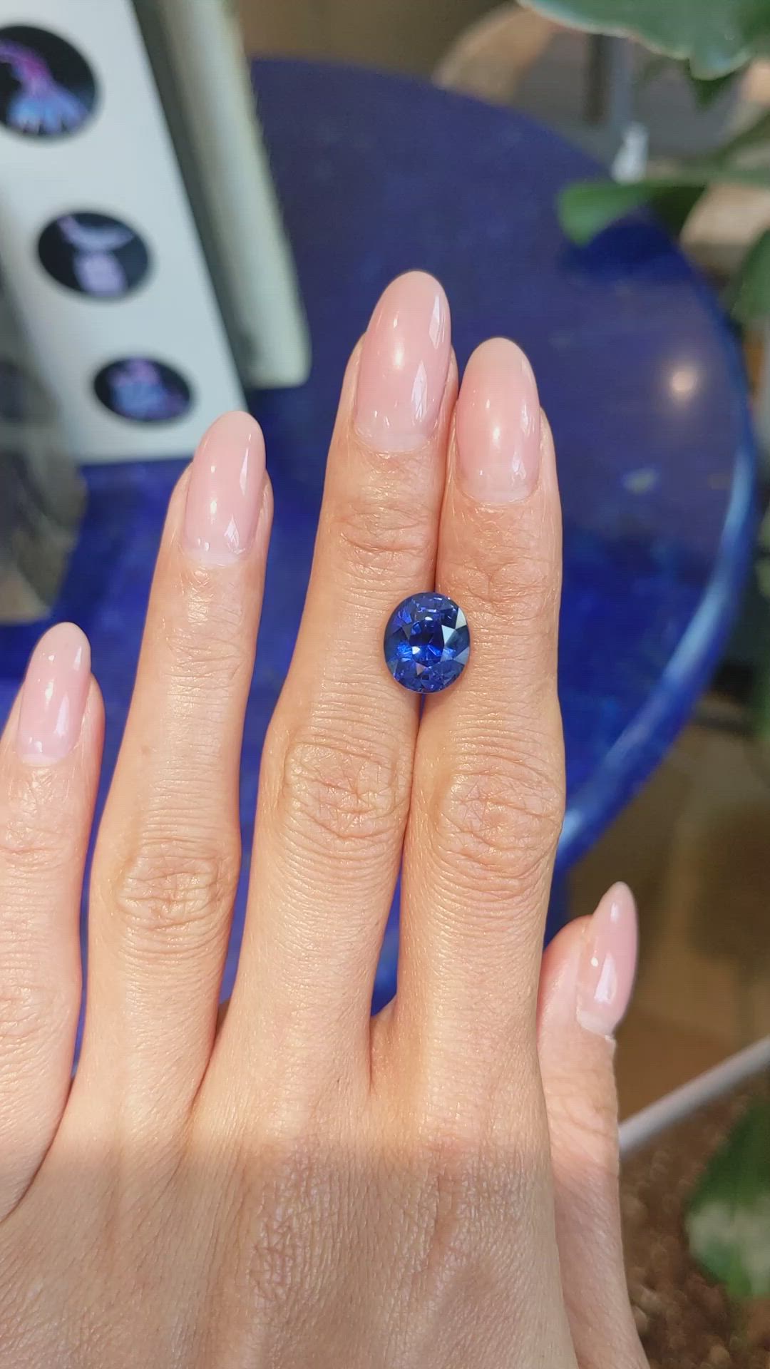 5.46 Ct. Blue Sapphire from Ceylon (Sri Lanka) Size Video