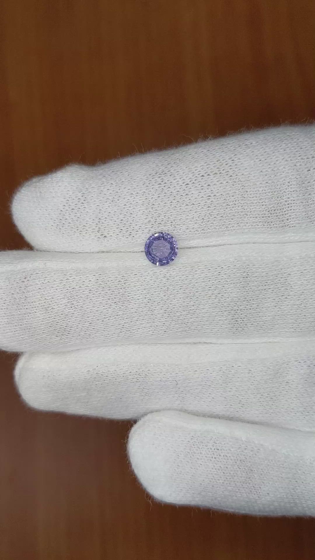 0.66 Ct. Sapphire from Ceylon (Sri Lanka) Size Video