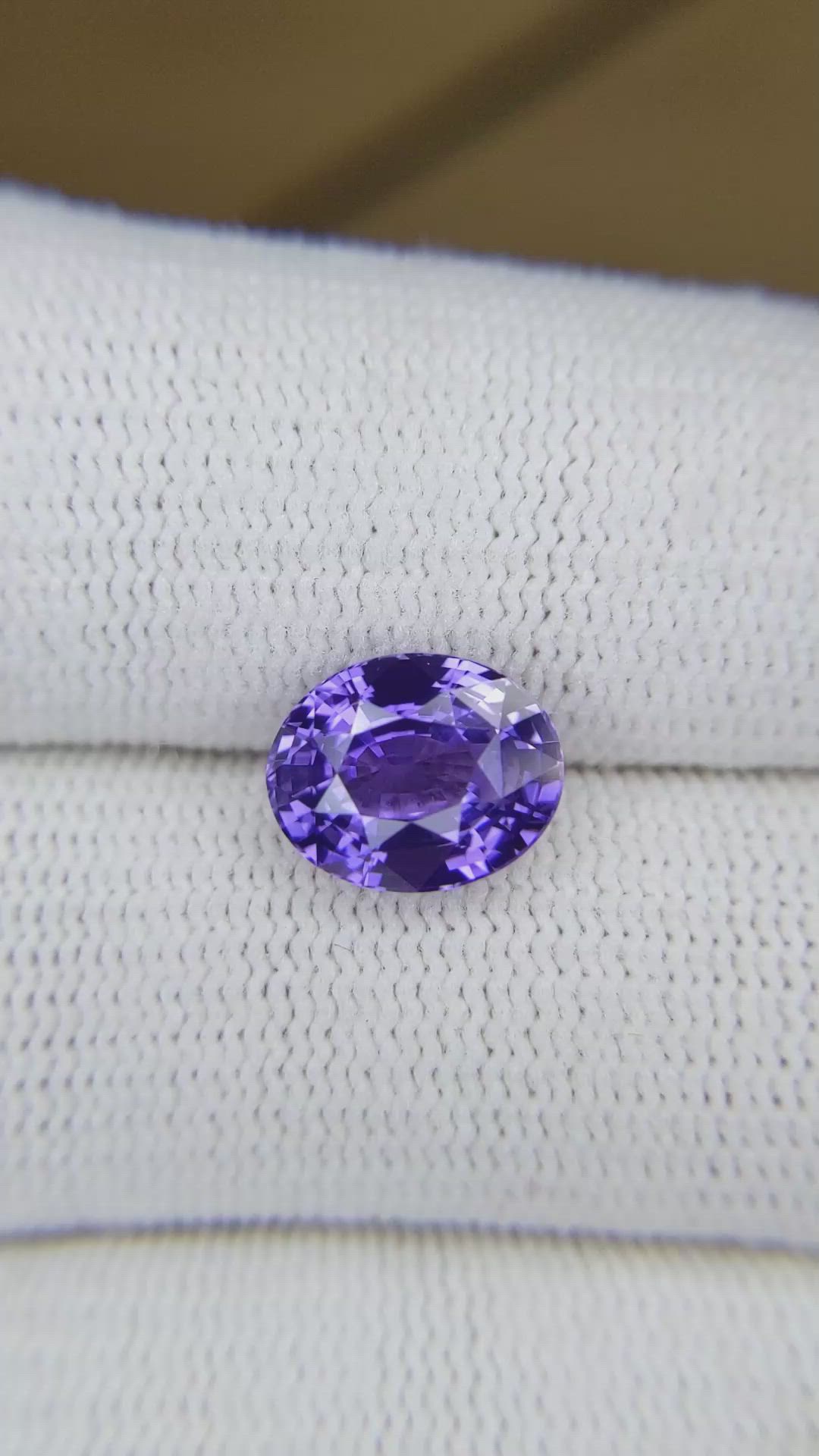 3.58 Ct. Color Change Sapphire from Ceylon (Sri Lanka) Size Video