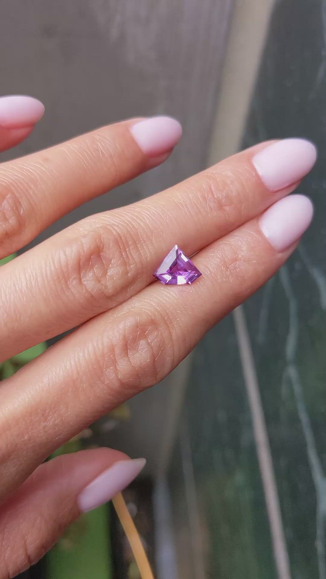 1.58 Ct. Pinkish Purple Sapphire from Ceylon (Sri Lanka) Size Video