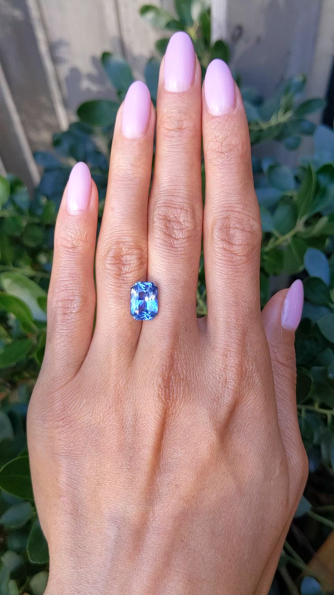 5.12 Ct. Blue Sapphire from Ceylon (Sri Lanka) Size Video