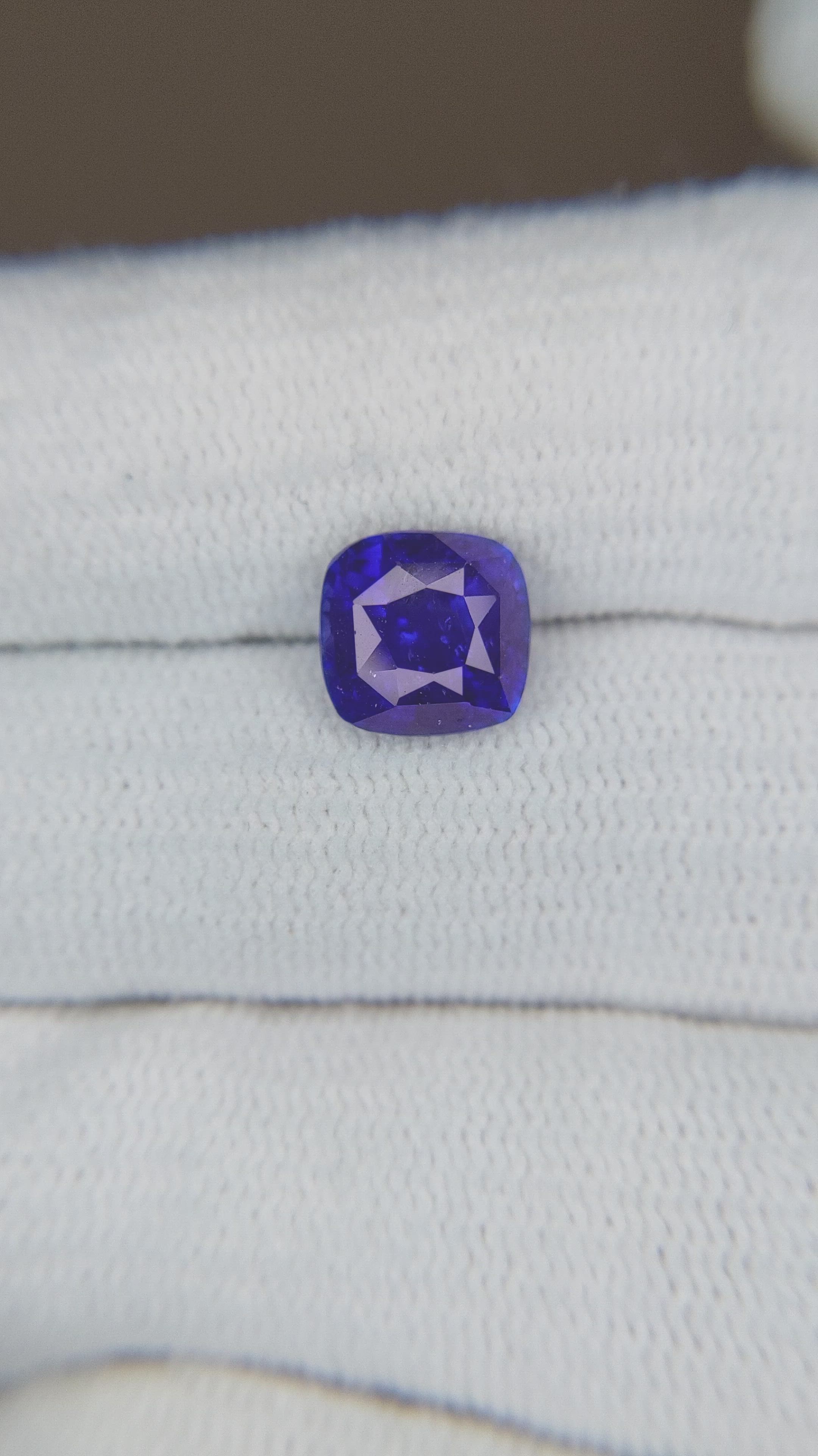 2.54 Ct. Blue Sapphire from Ceylon (Sri Lanka) Size Video