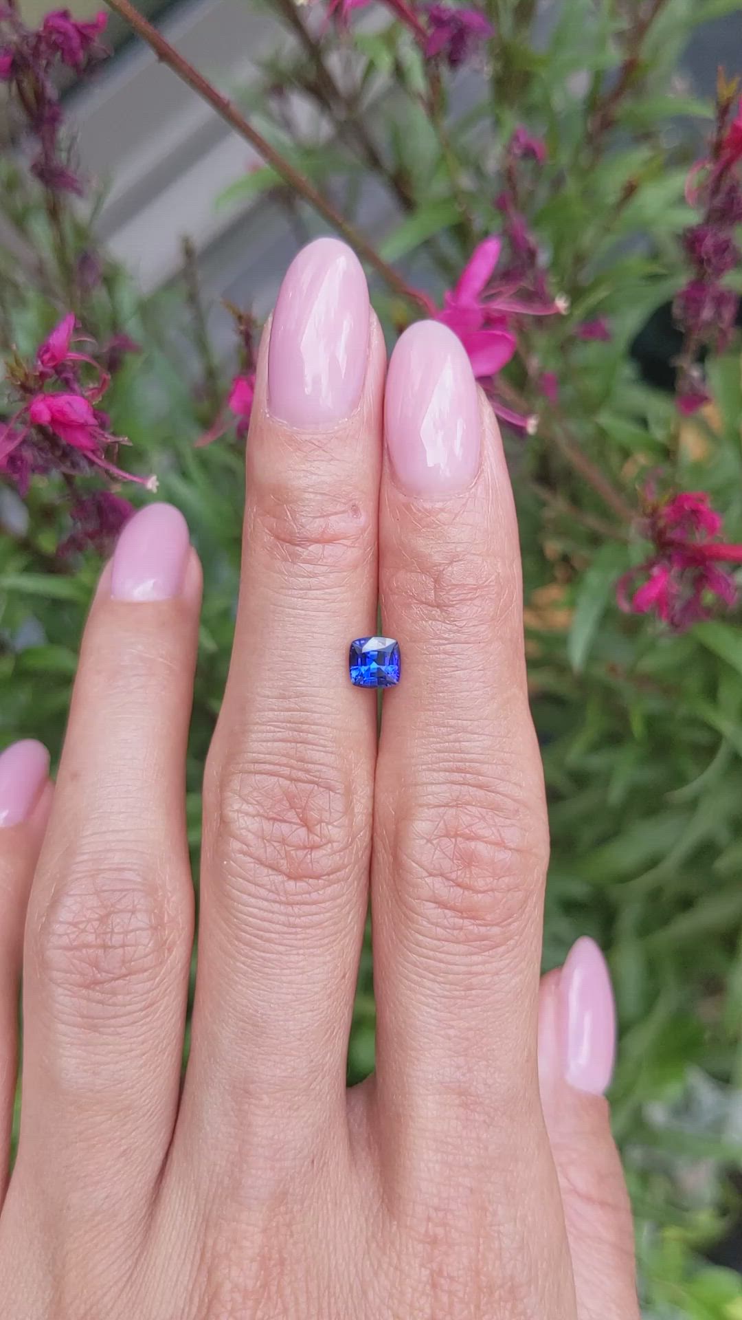 0.79 Ct. Blue Sapphire from Ceylon (Sri Lanka) Size Video