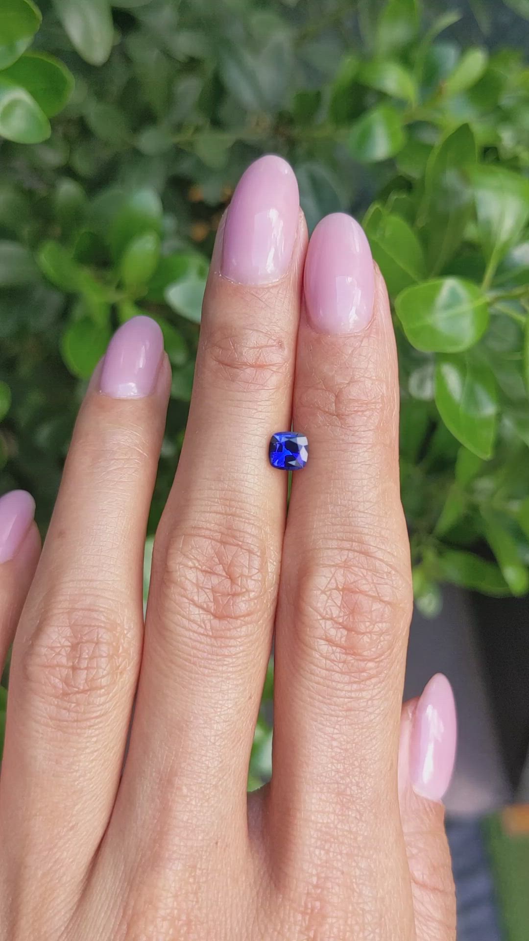 0.76 Ct. Blue Sapphire from Ceylon (Sri Lanka) Size Video