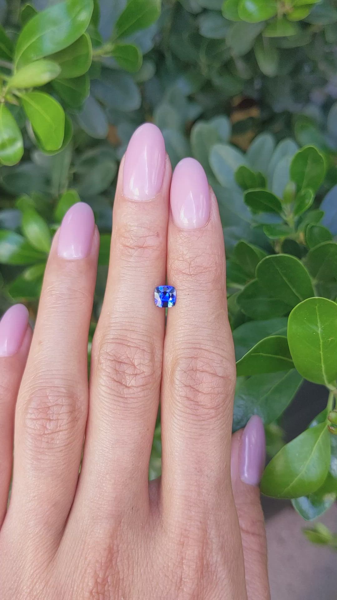 0.65 Ct. Blue Sapphire from Ceylon (Sri Lanka) Size Video