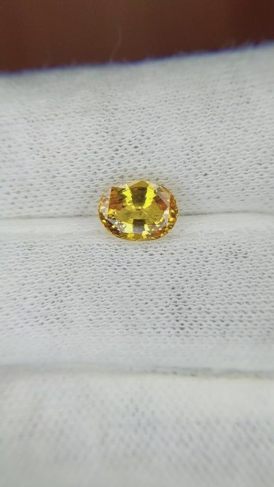 2.01 Ct. Orangish Yellow Sapphire from Ceylon (Sri Lanka) Size Video