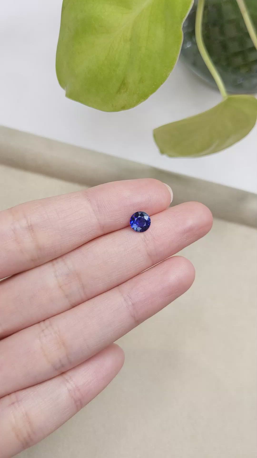 0.90 Ct. Blue Sapphire from Ceylon (Sri Lanka) Size Video