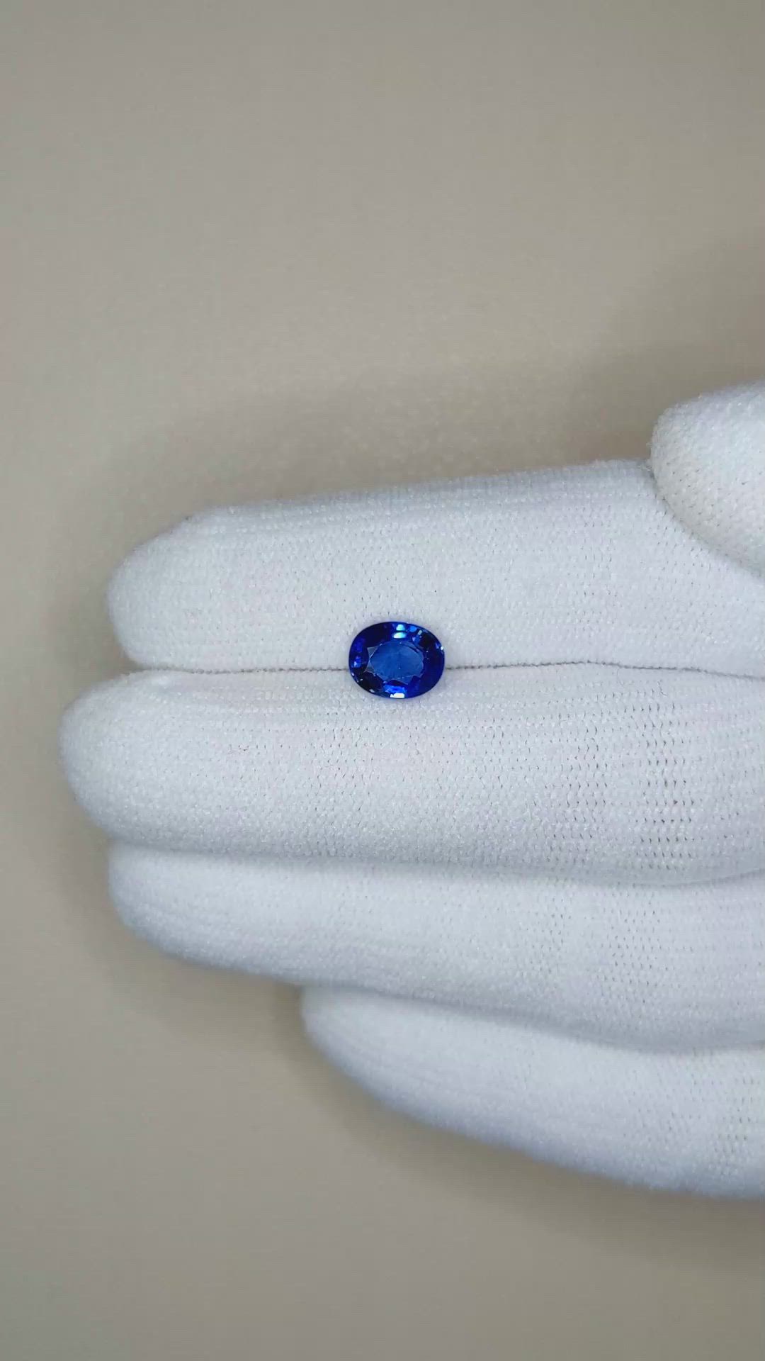 1.34 Ct. Blue Sapphire from Ceylon (Sri Lanka) Size Video