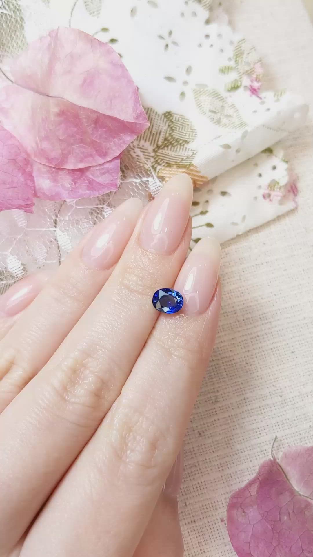 1.34 Ct. Blue Sapphire from Ceylon (Sri Lanka) Size Video