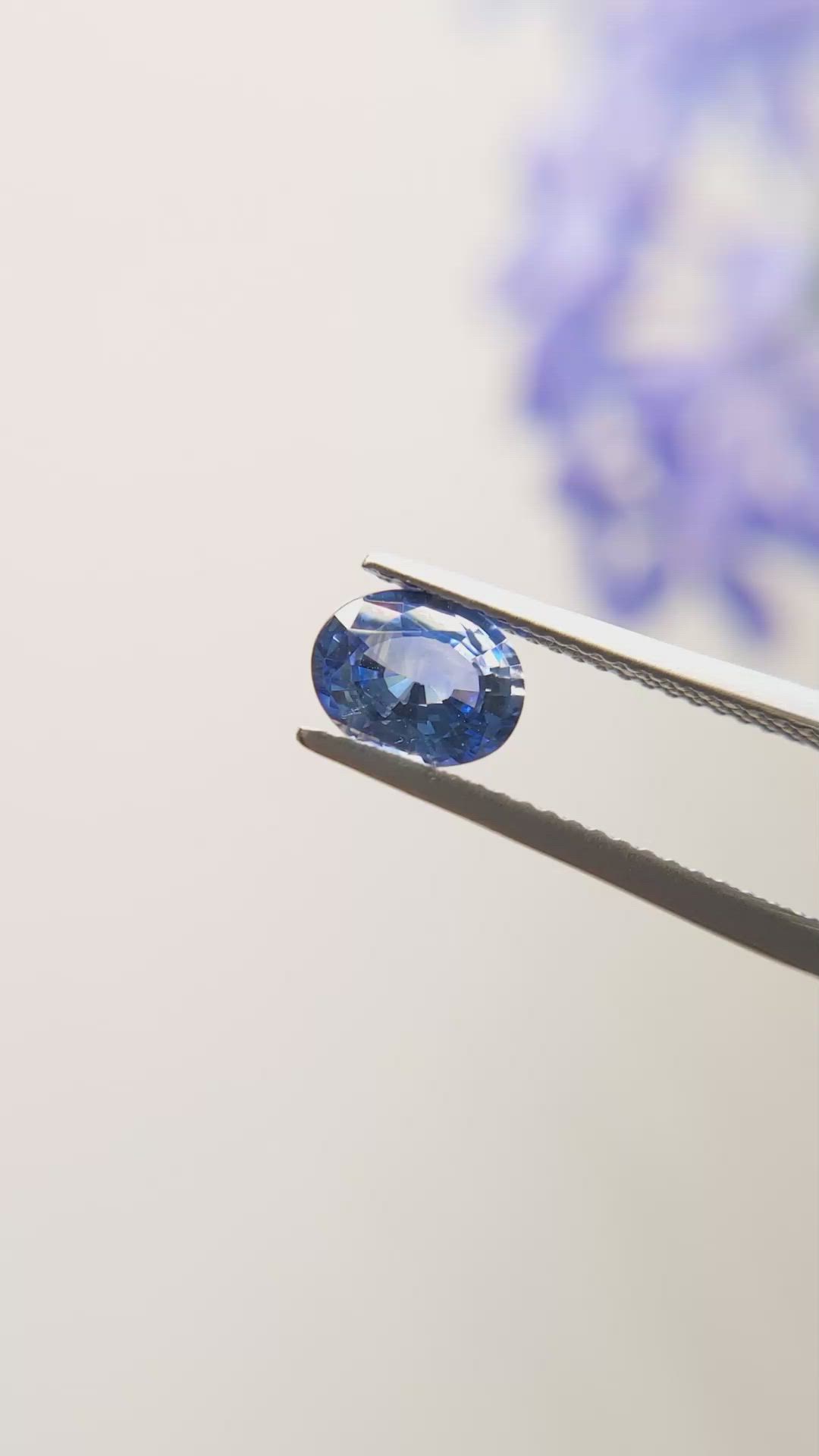1.27 Ct. Blue Sapphire from Ceylon (Sri Lanka) Size Video