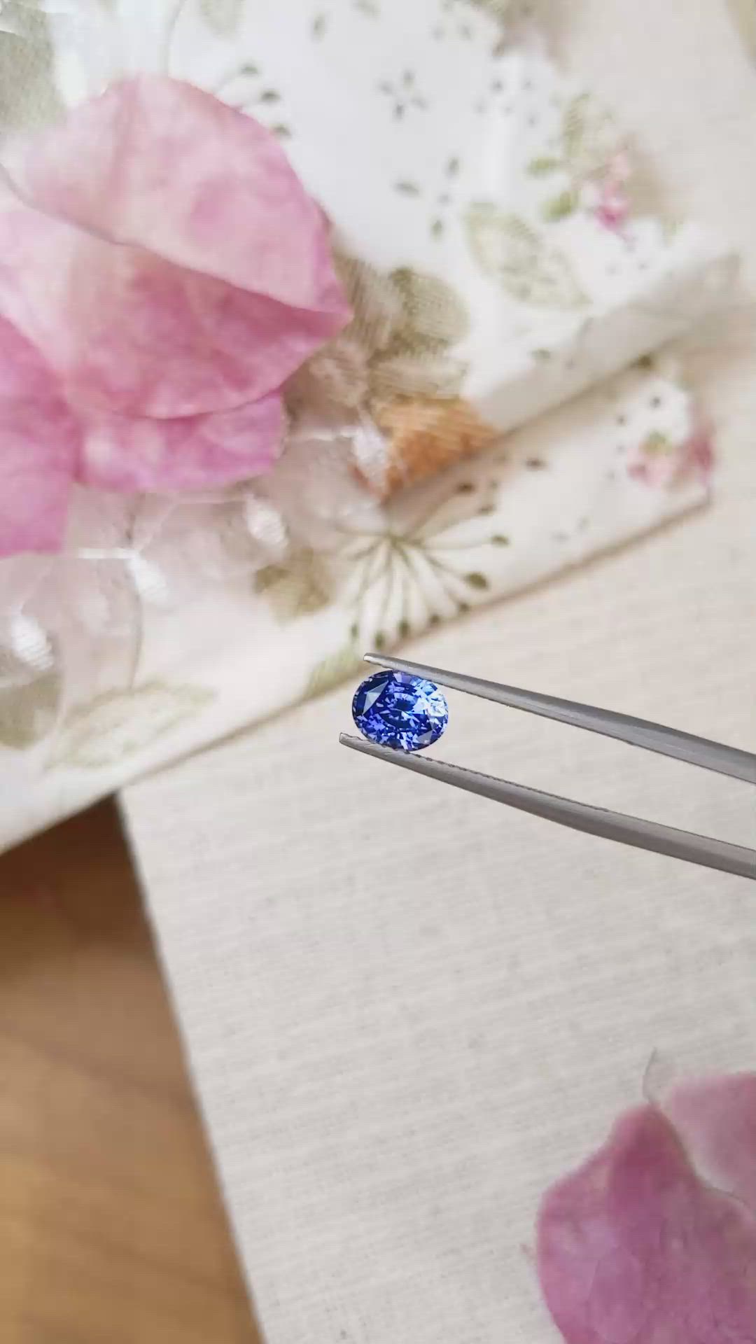 1.32 Ct. Blue Sapphire from Ceylon (Sri Lanka) Size Video