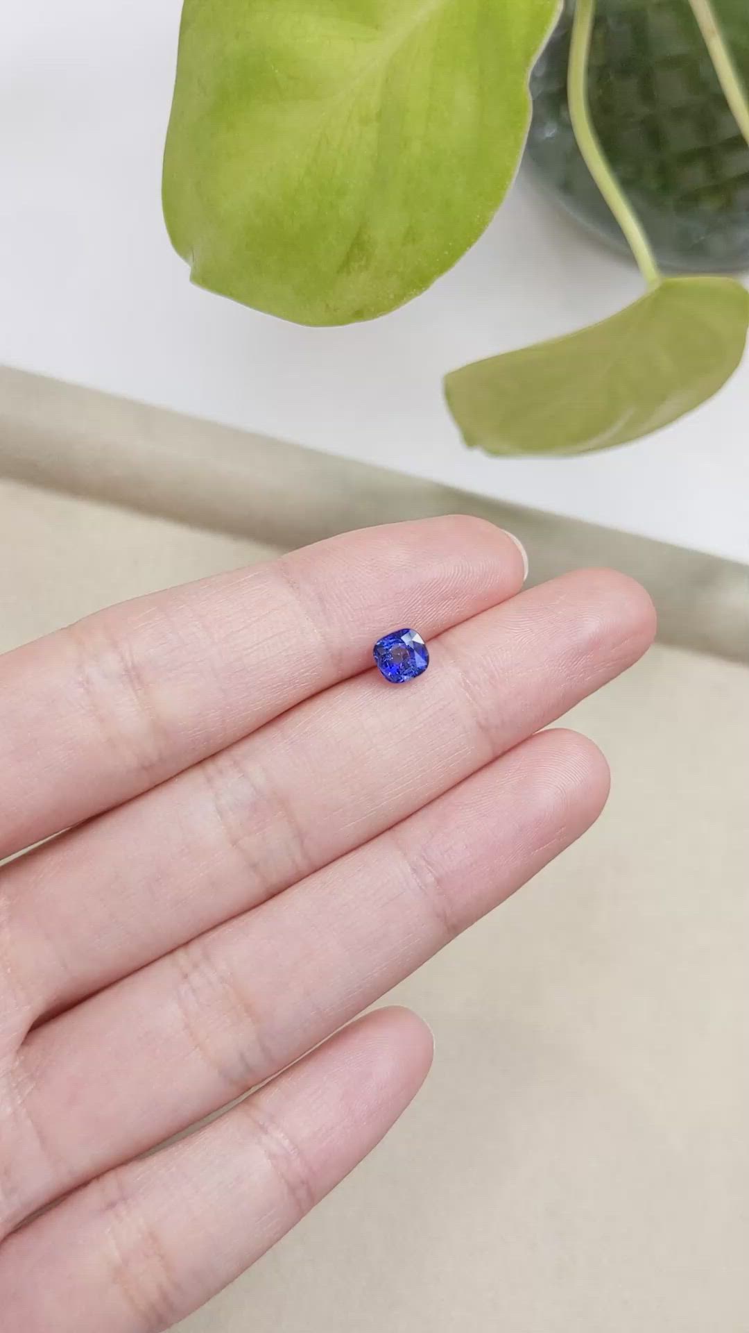 0.98 Ct. Blue Sapphire from Ceylon (Sri Lanka) Size Video