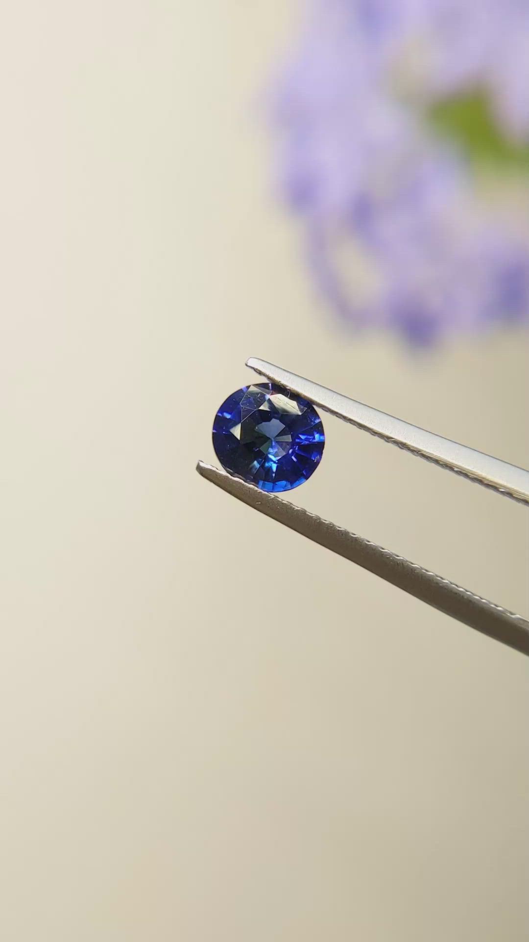 0.93 Ct. Blue Sapphire from Ceylon (Sri Lanka) Size Video