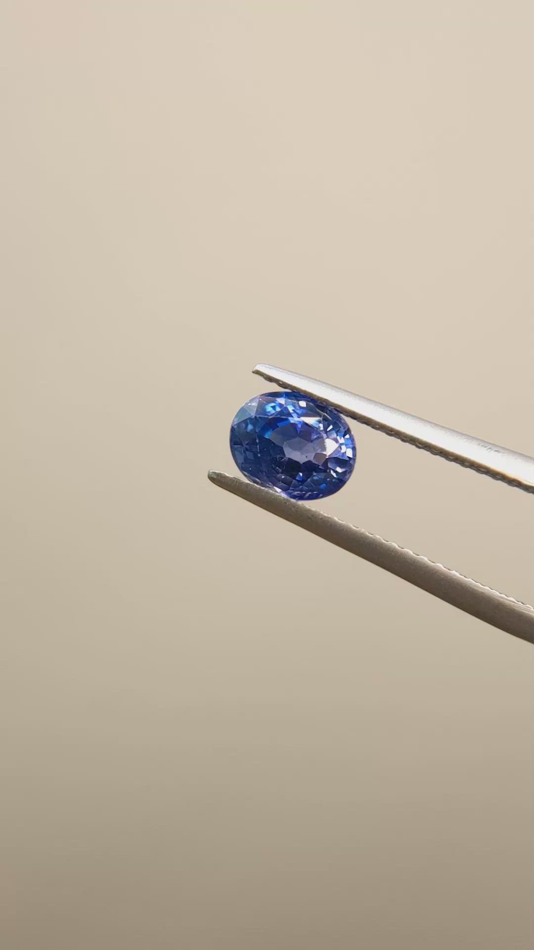 1.63 Ct. Blue Sapphire from Ceylon (Sri Lanka) Size Video