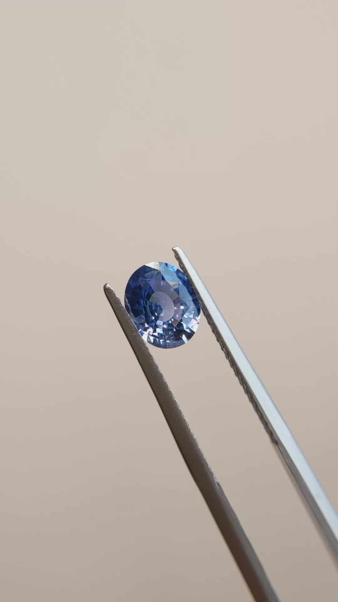 0.92 Ct. Blue Sapphire from Ceylon (Sri Lanka) Size Video