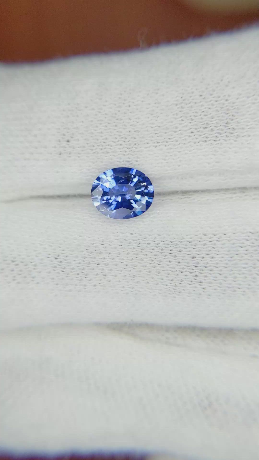 0.92 Ct. Blue Sapphire from Ceylon (Sri Lanka) Size Video