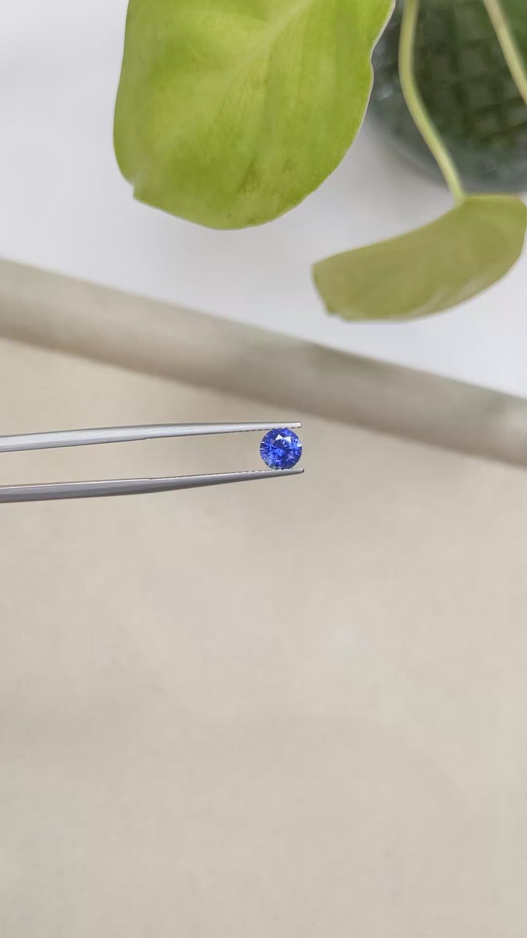 0.82 Ct. Blue Sapphire from Ceylon (Sri Lanka) Size Video