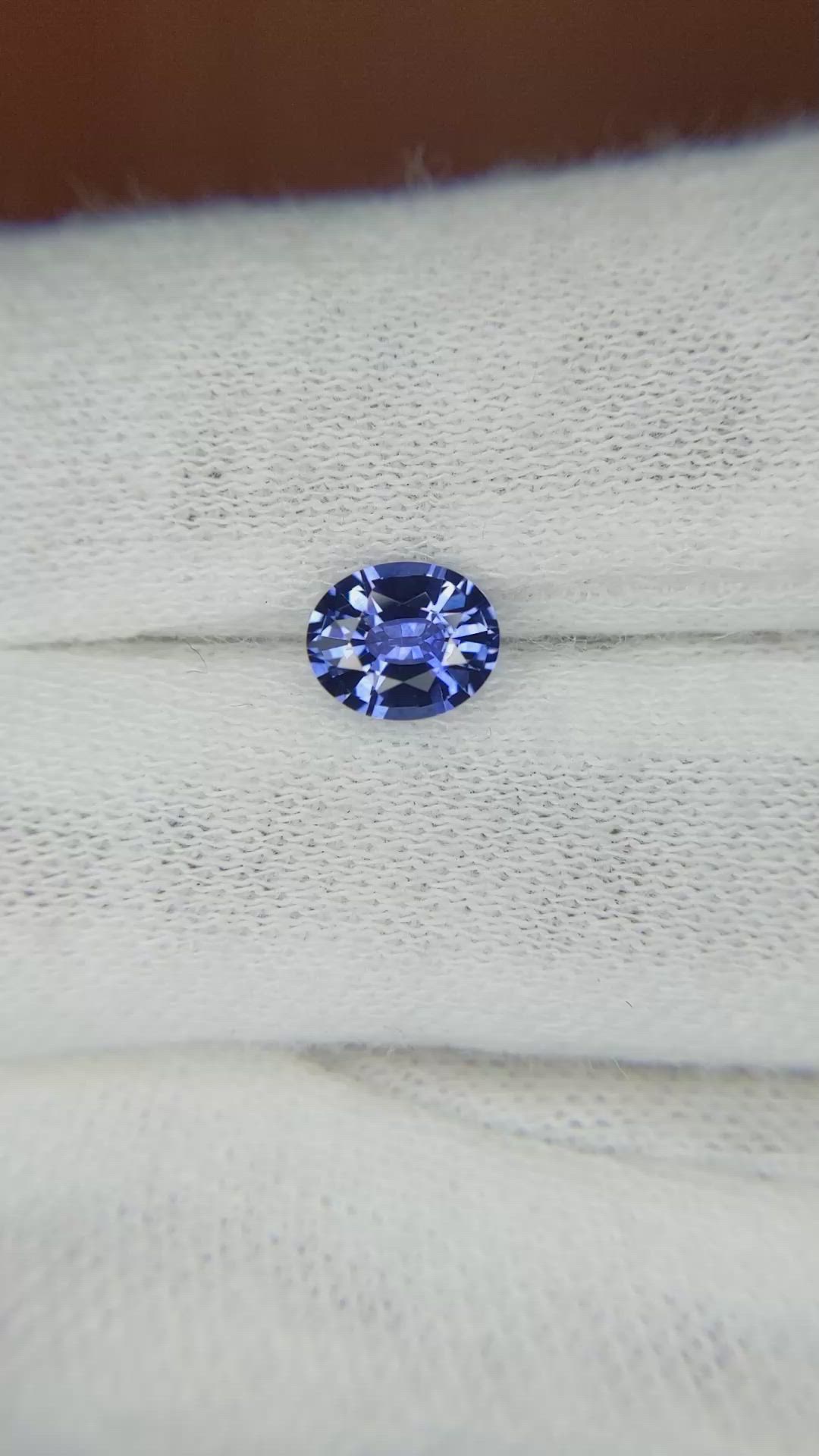0.98 Ct. Blue Sapphire from Ceylon (Sri Lanka) Size Video