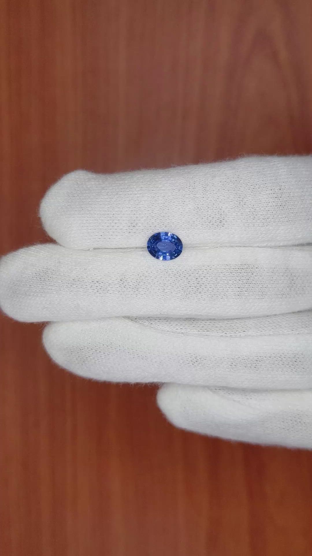 0.97 Ct. Blue Sapphire from Ceylon (Sri Lanka) Size Video