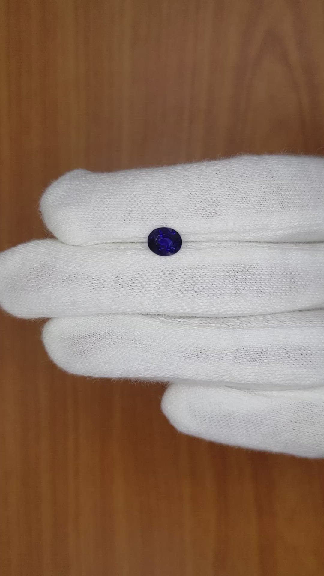 1.49 Ct. Blue Sapphire from Ceylon (Sri Lanka) Size Video
