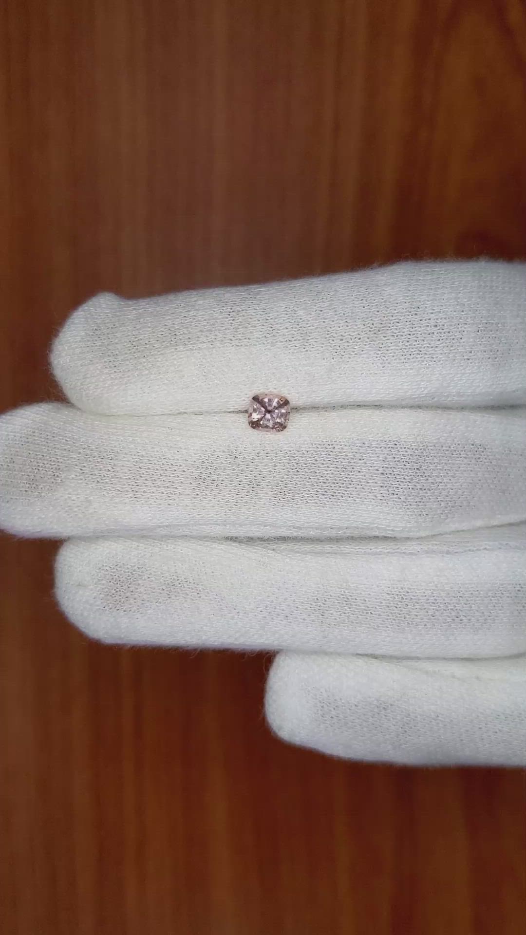 0.55 Ct. Peach Sapphire from Ceylon (Sri Lanka) Size Video