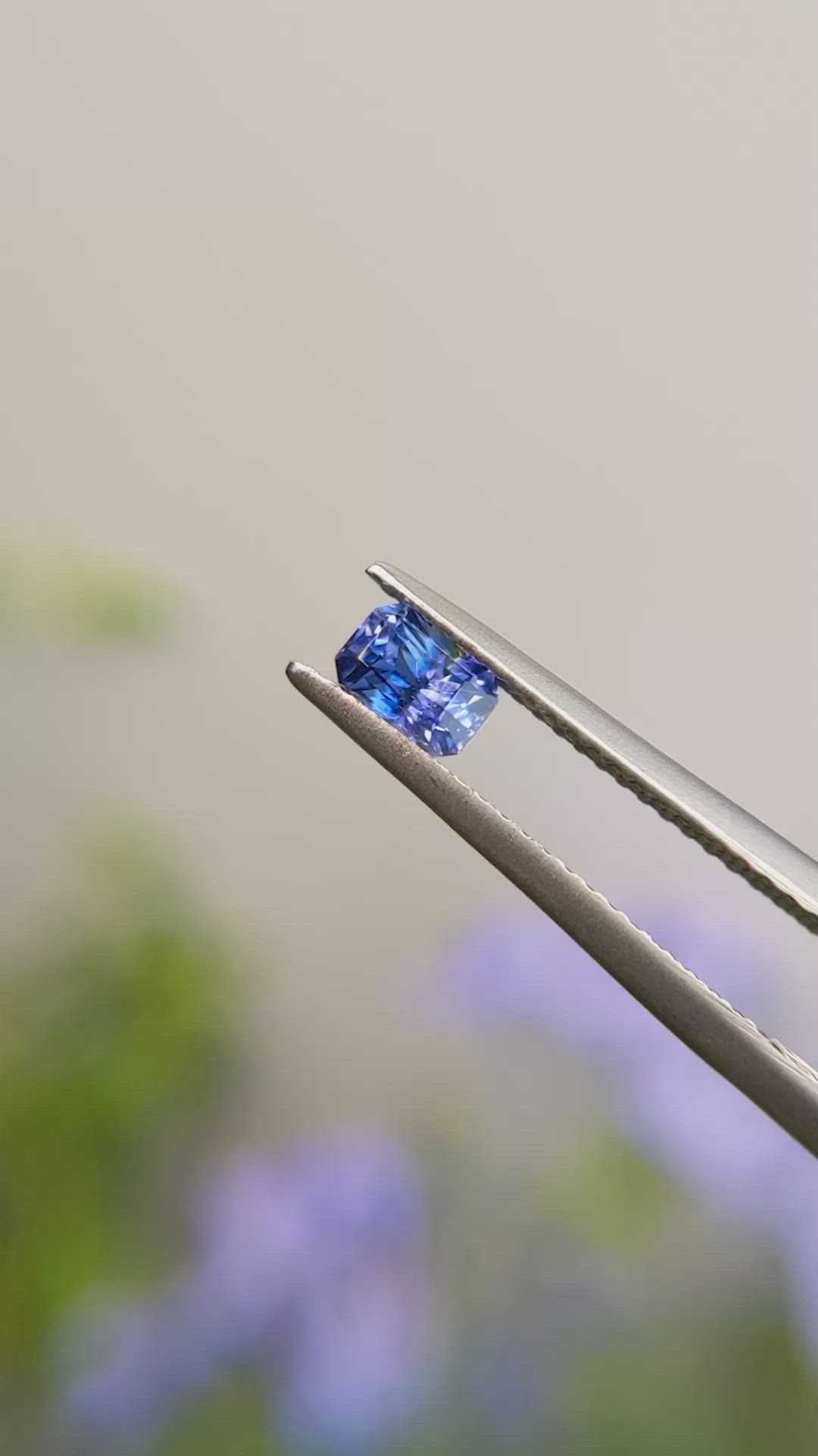 0.63 Ct. Bi Color Sapphire from Ceylon (Sri Lanka) Size Video