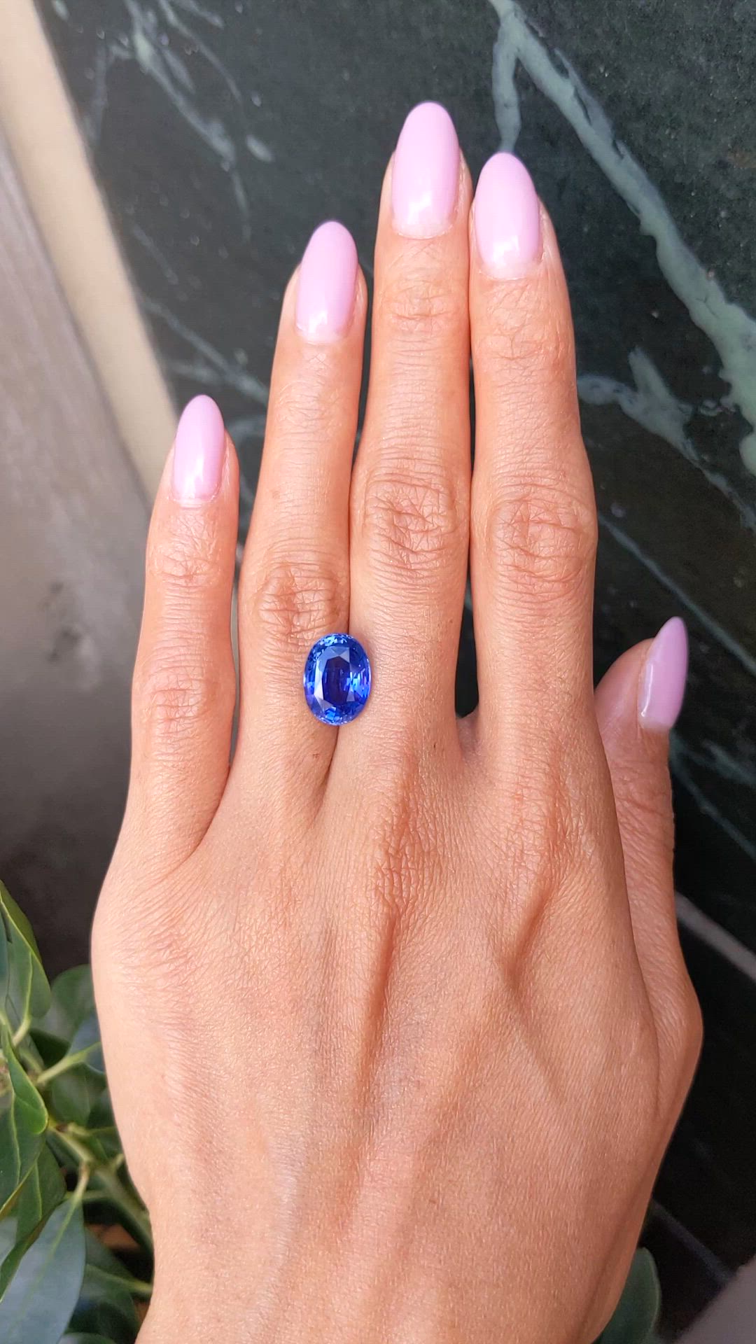 6.58 Ct. Blue Sapphire from Ceylon (Sri Lanka) Size Video