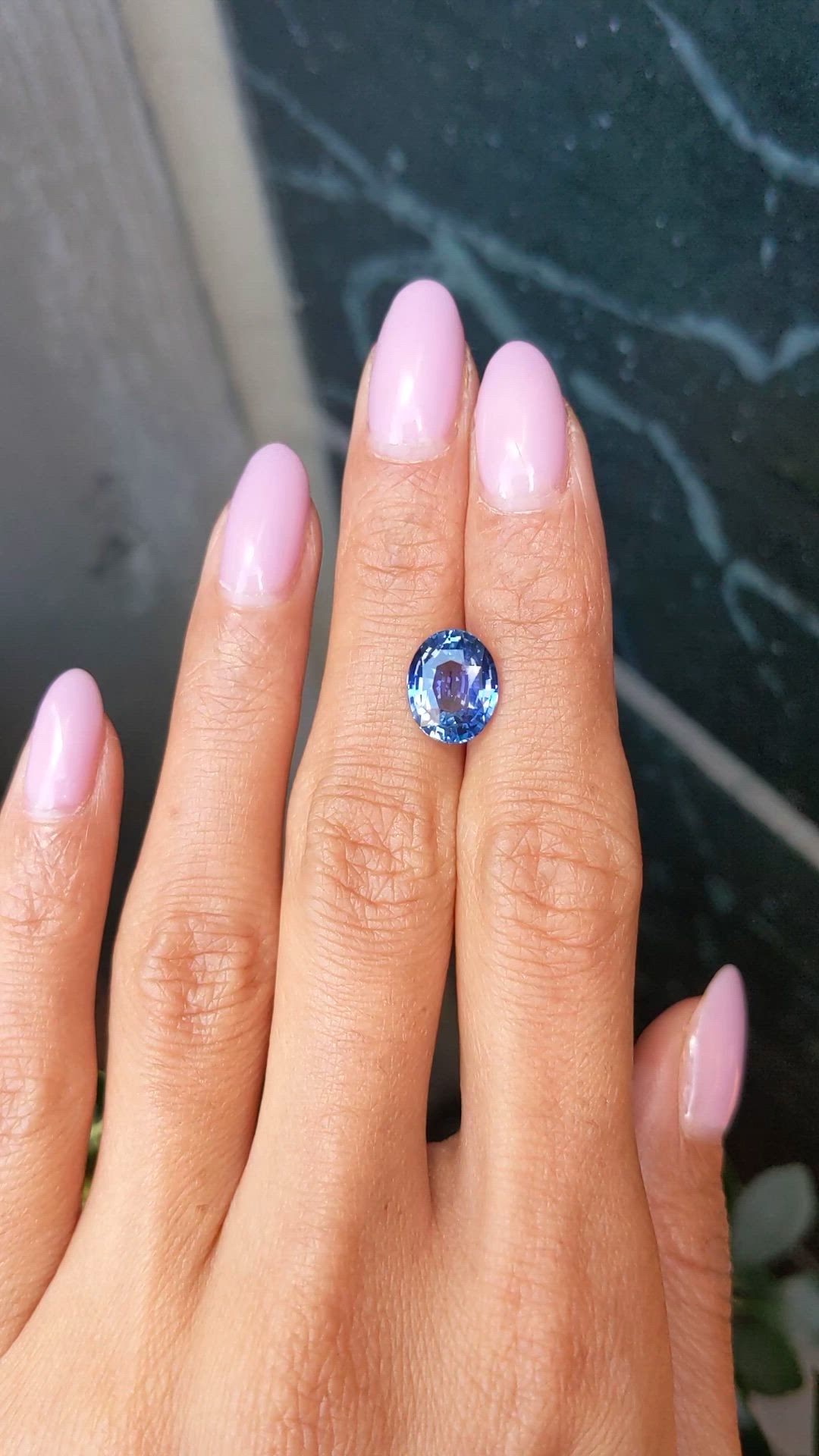 4.30 Ct. Blue Sapphire from Ceylon (Sri Lanka) Size Video