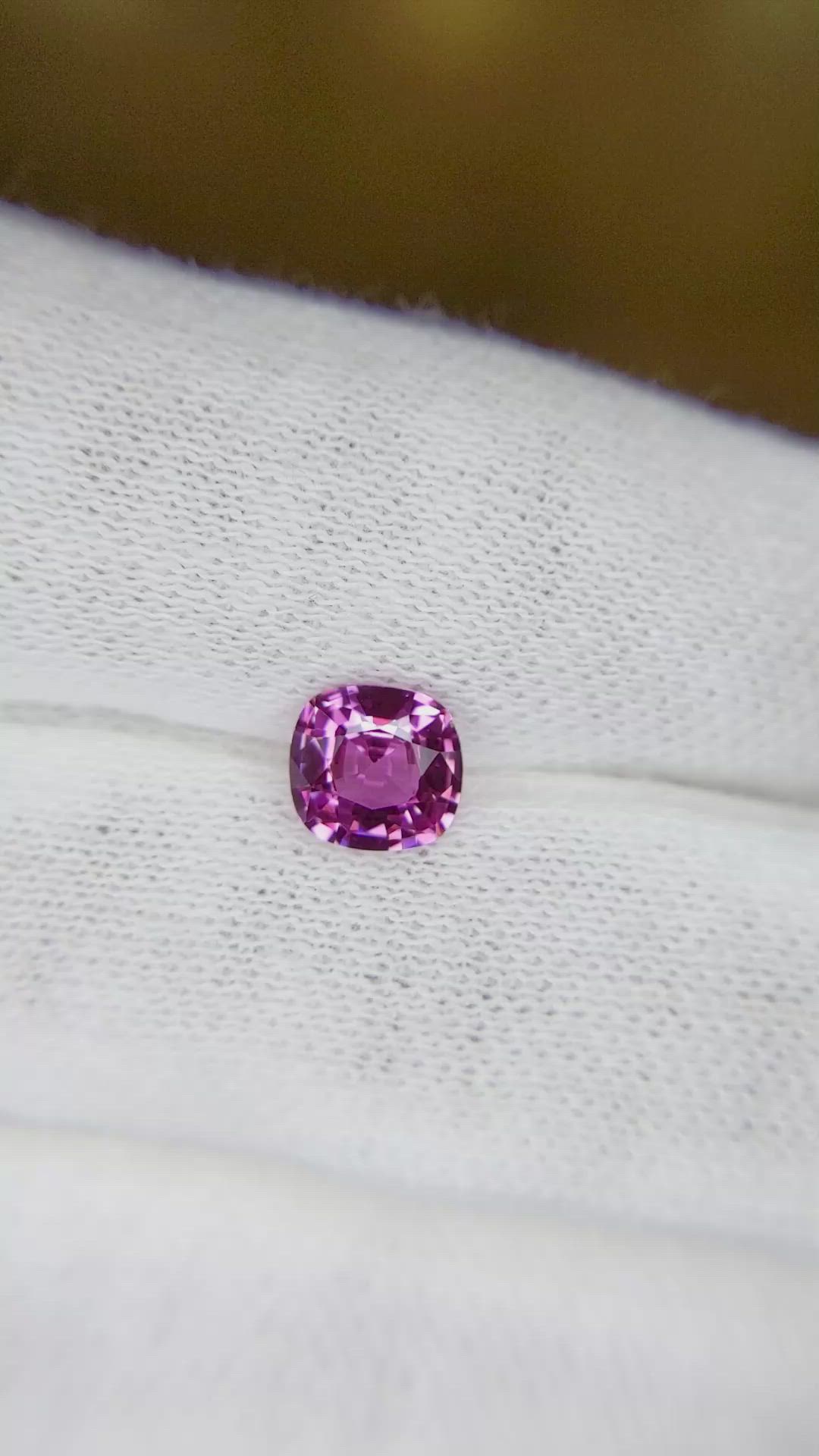 1.15 Ct. Pink Sapphire from Ceylon (Sri Lanka) Size Video