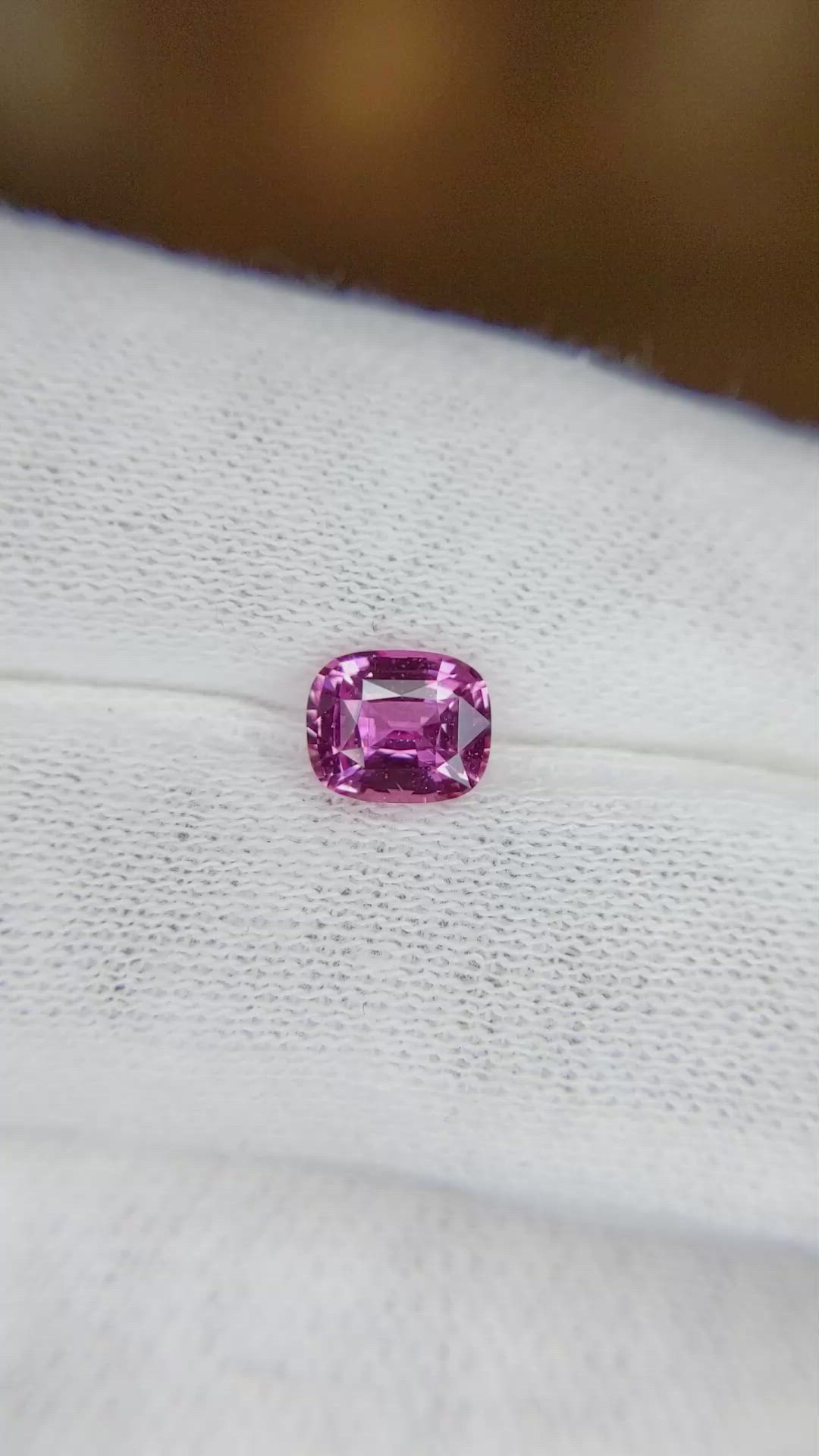 1.23 Ct. Pink Sapphire from Ceylon (Sri Lanka) Size Video