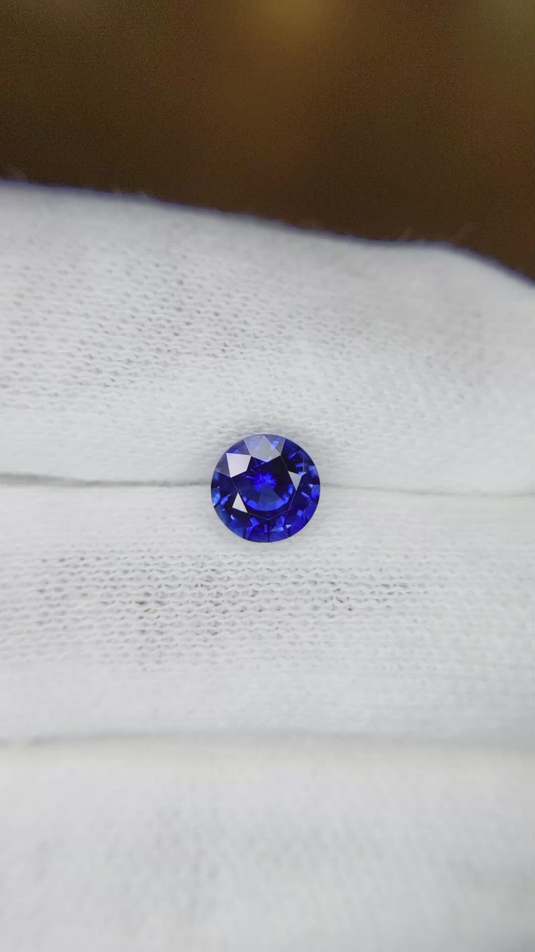 1.19 Ct. Blue Sapphire from Ceylon (Sri Lanka) Size Video
