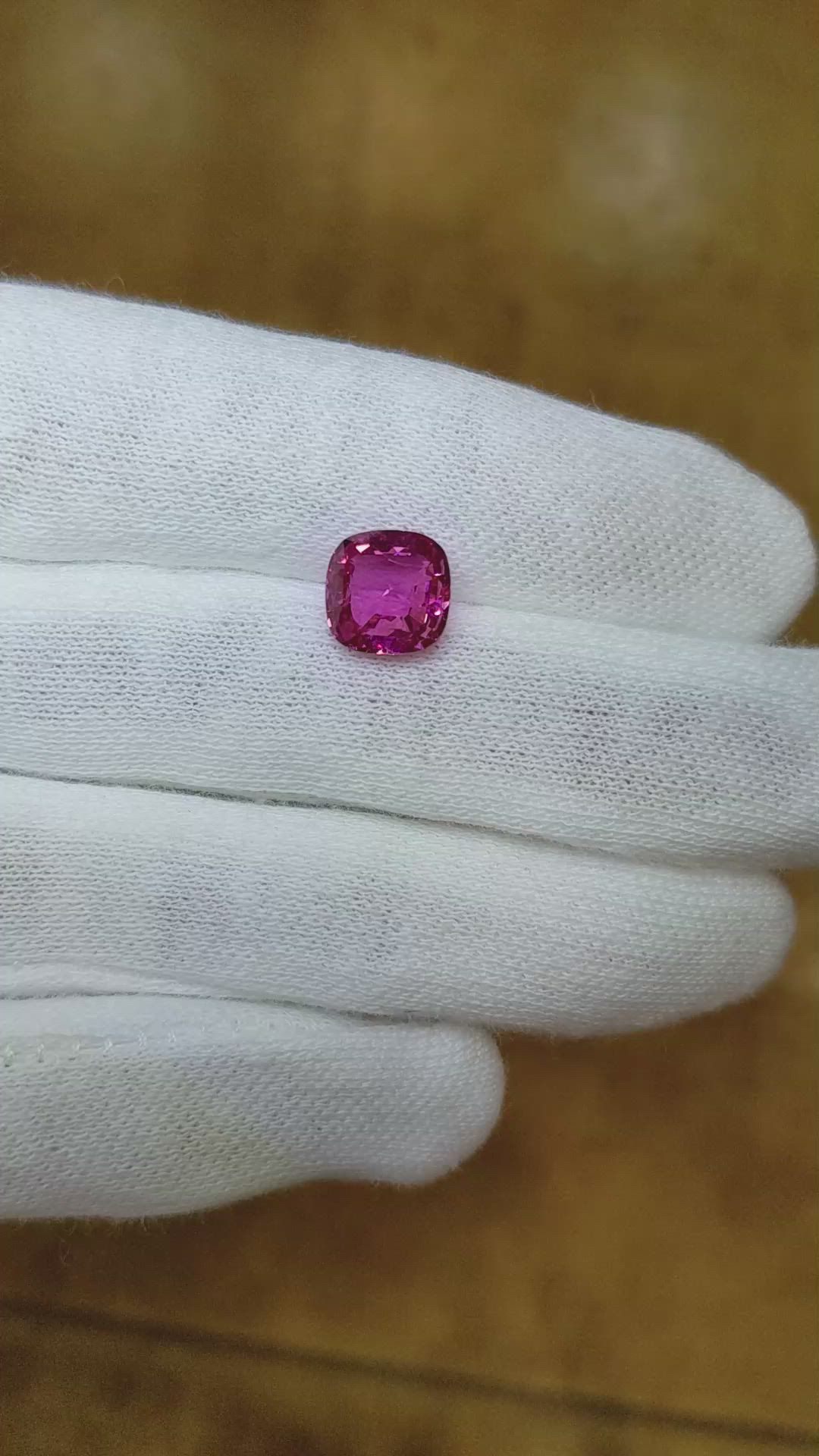 2.54 Ct. Pink Sapphire from Ceylon (Sri Lanka) Size Video