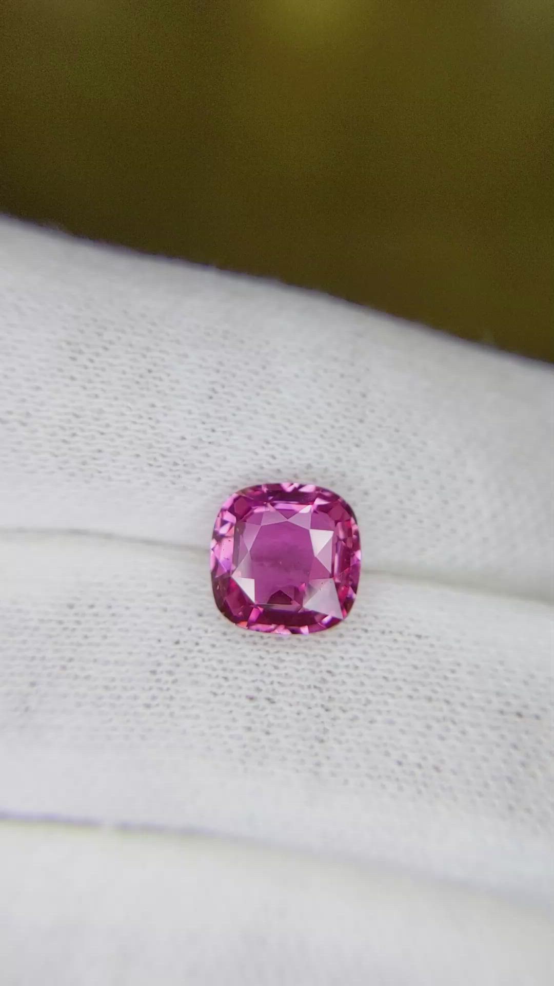 2.54 Ct. Pink Sapphire from Ceylon (Sri Lanka) Size Video