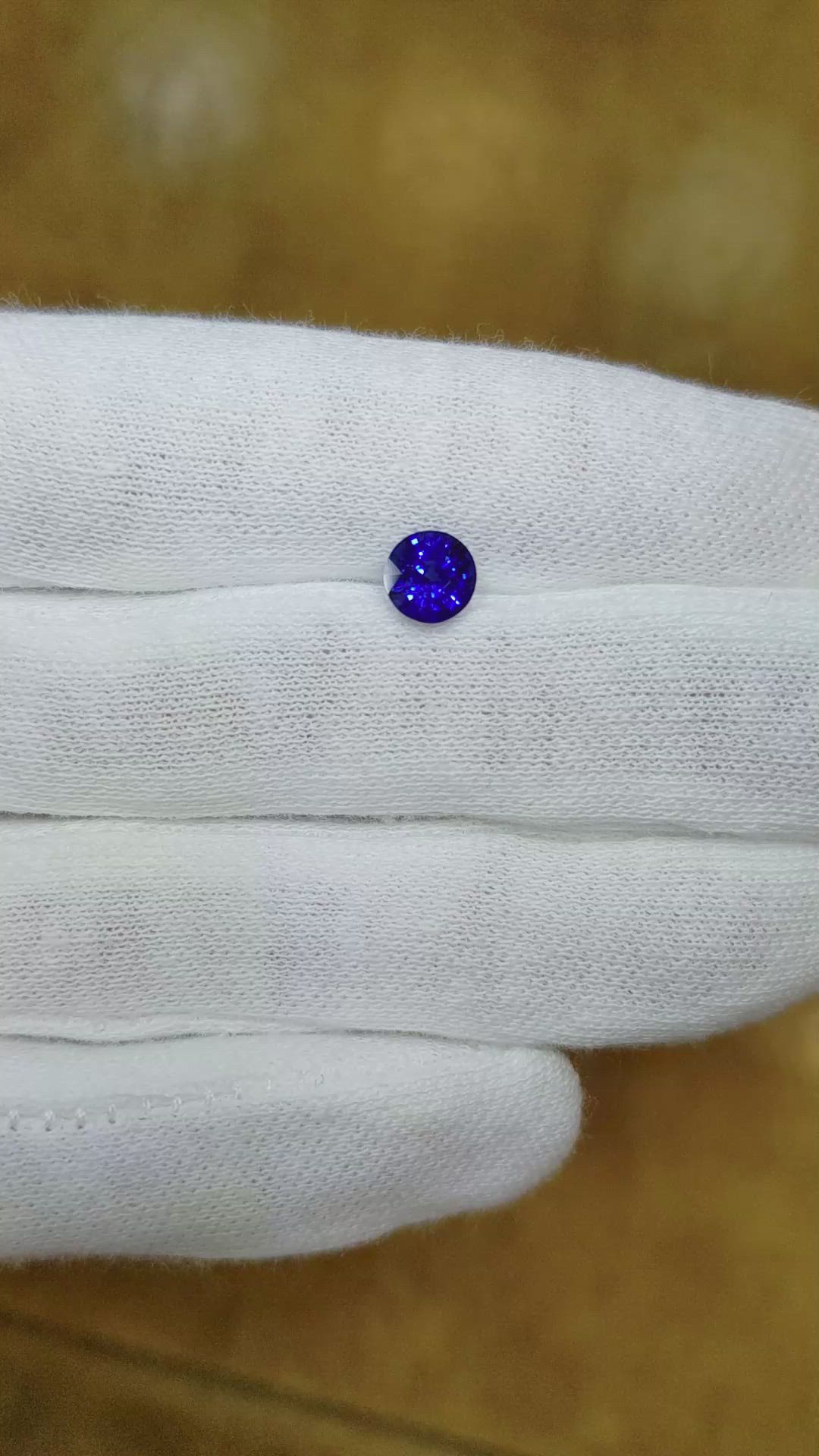 1.14 Ct. Blue Sapphire from Ceylon (Sri Lanka) Size Video