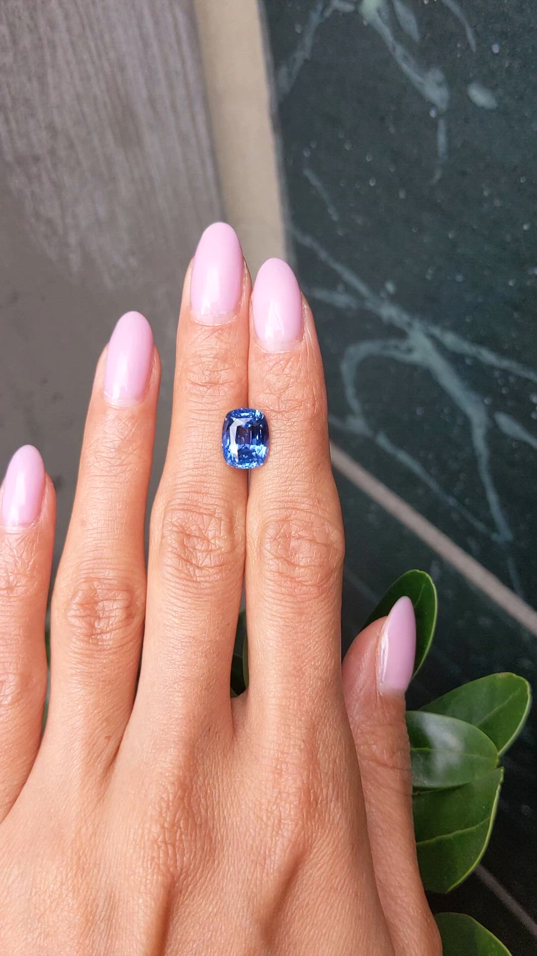 5.03 Ct. Blue Sapphire from Ceylon (Sri Lanka) Size Video