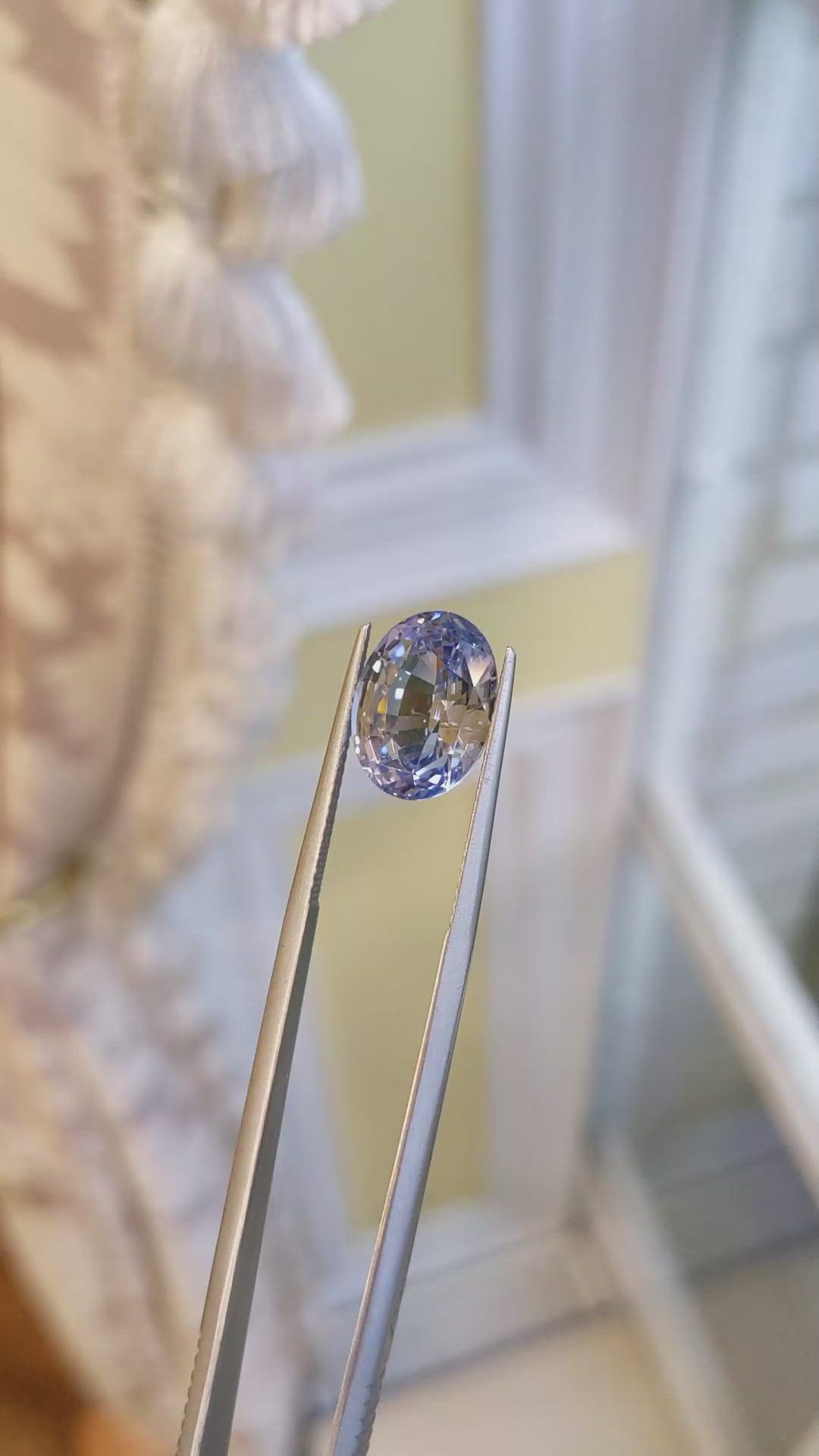 8.07 Ct. Blue Sapphire from Ceylon (Sri Lanka) Size Video