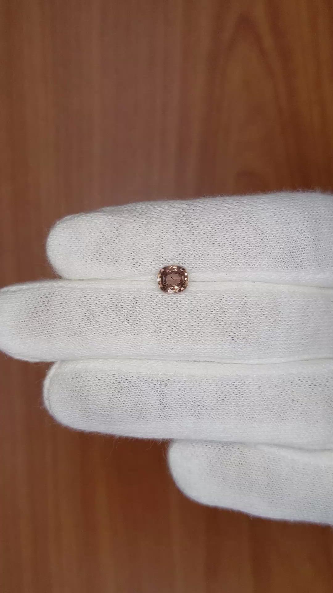 0.90 Ct. Pinkish Brown Sapphire from Madagascar Size Video