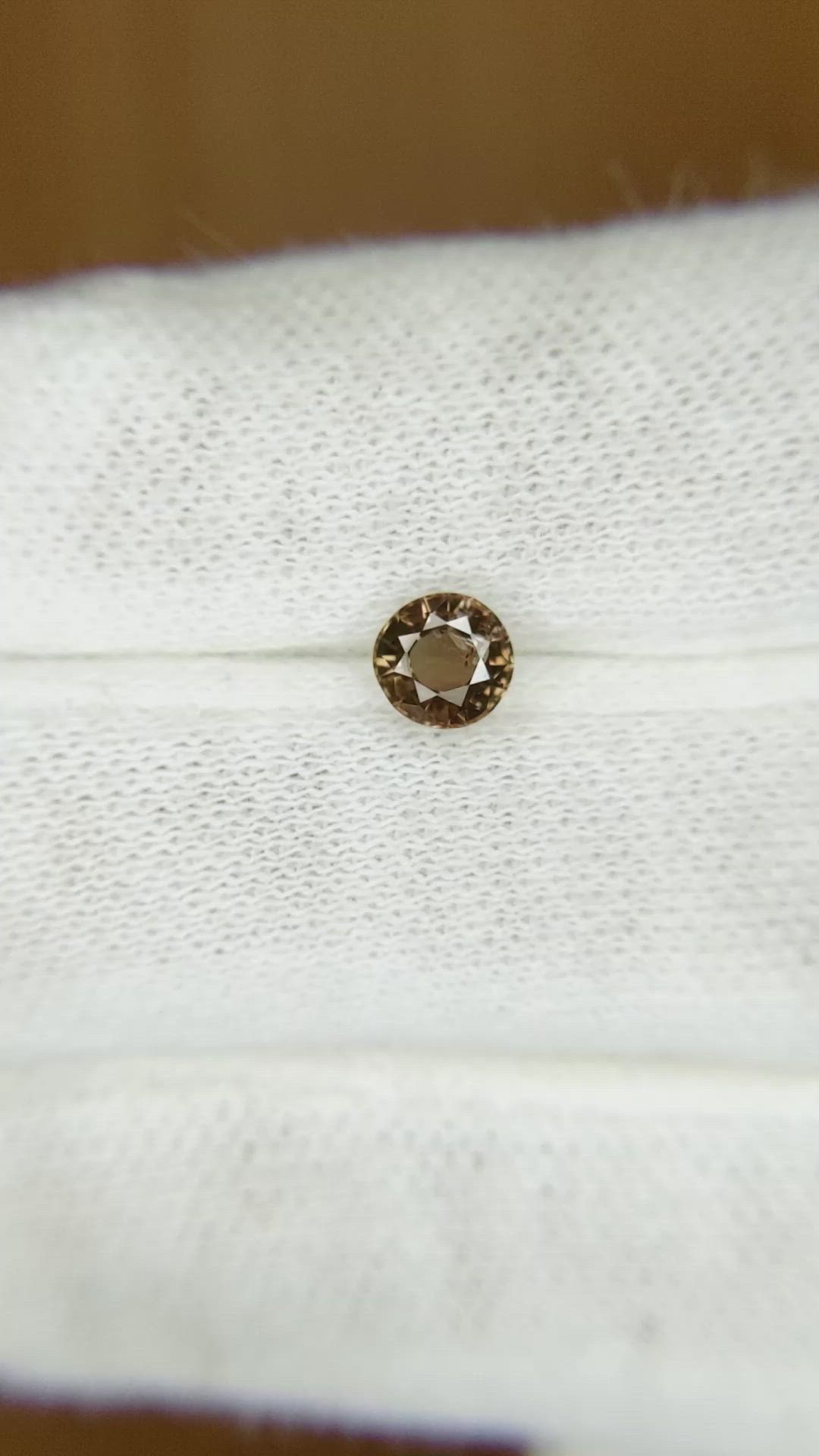 0.70 Ct. Brown Sapphire from Madagascar Size Video