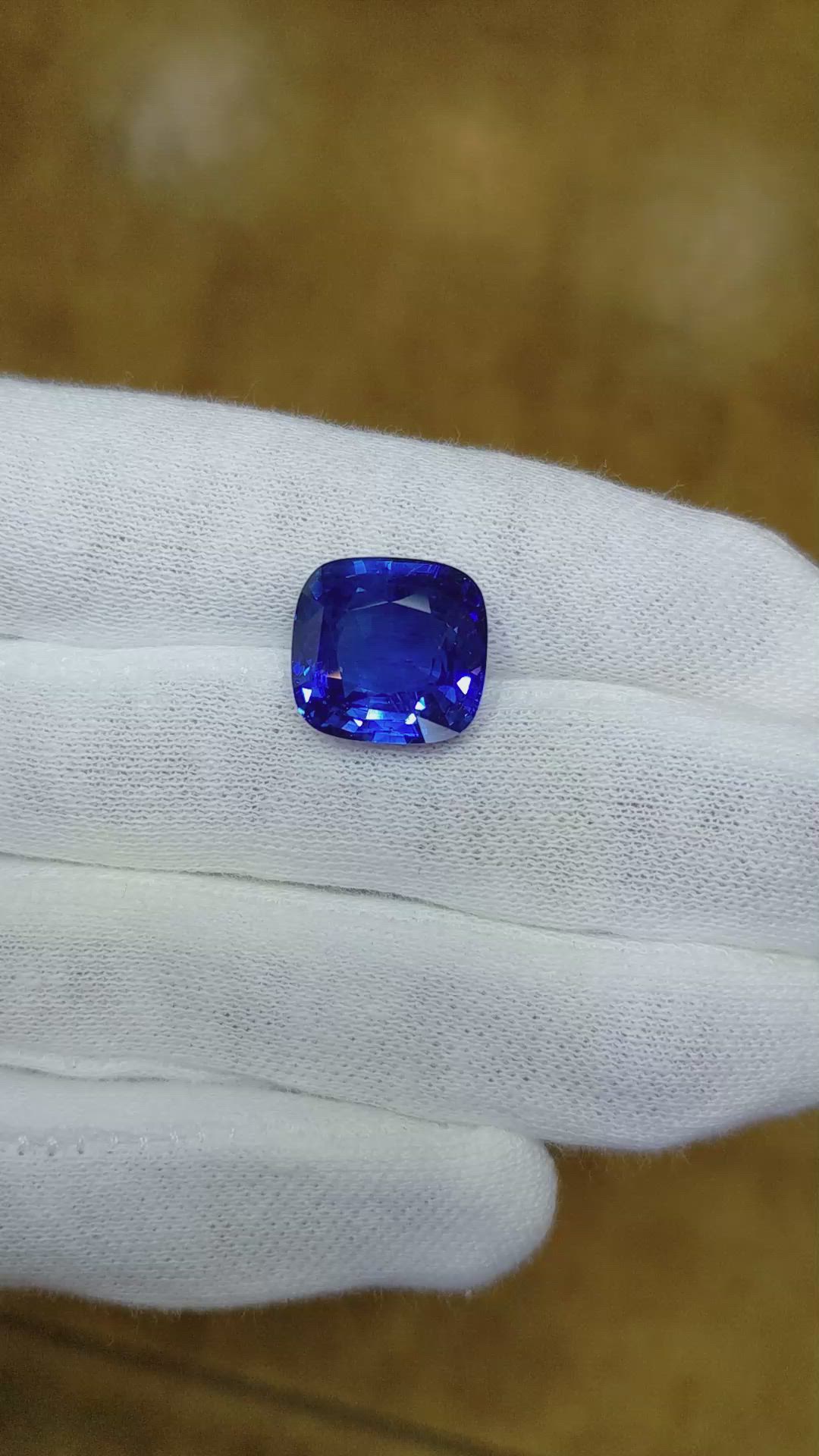 12.18 Ct. Blue Sapphire from Ceylon (Sri Lanka) Size Video