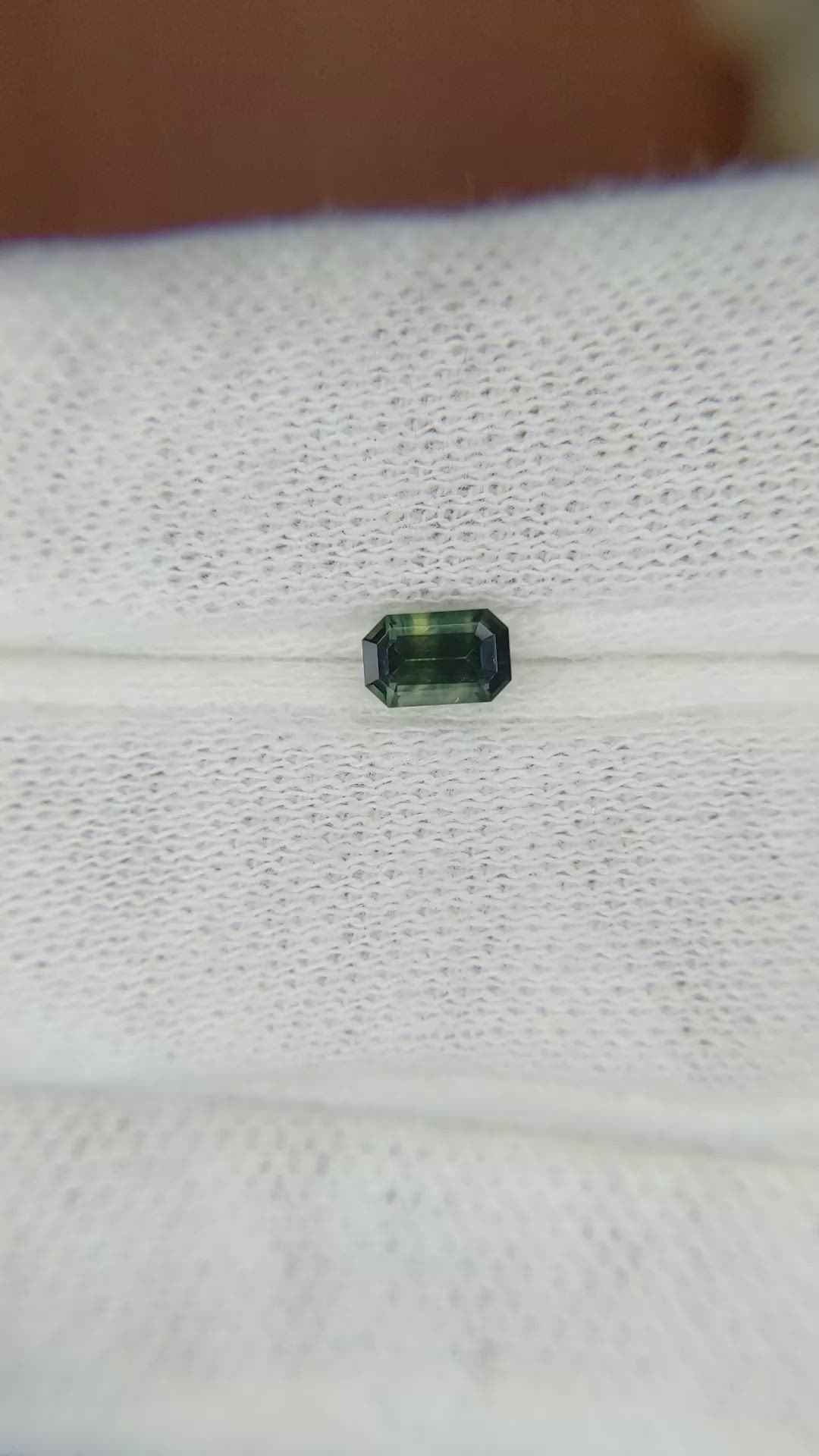 0.44 Ct. Bi Color Sapphire from Madagascar Size Video
