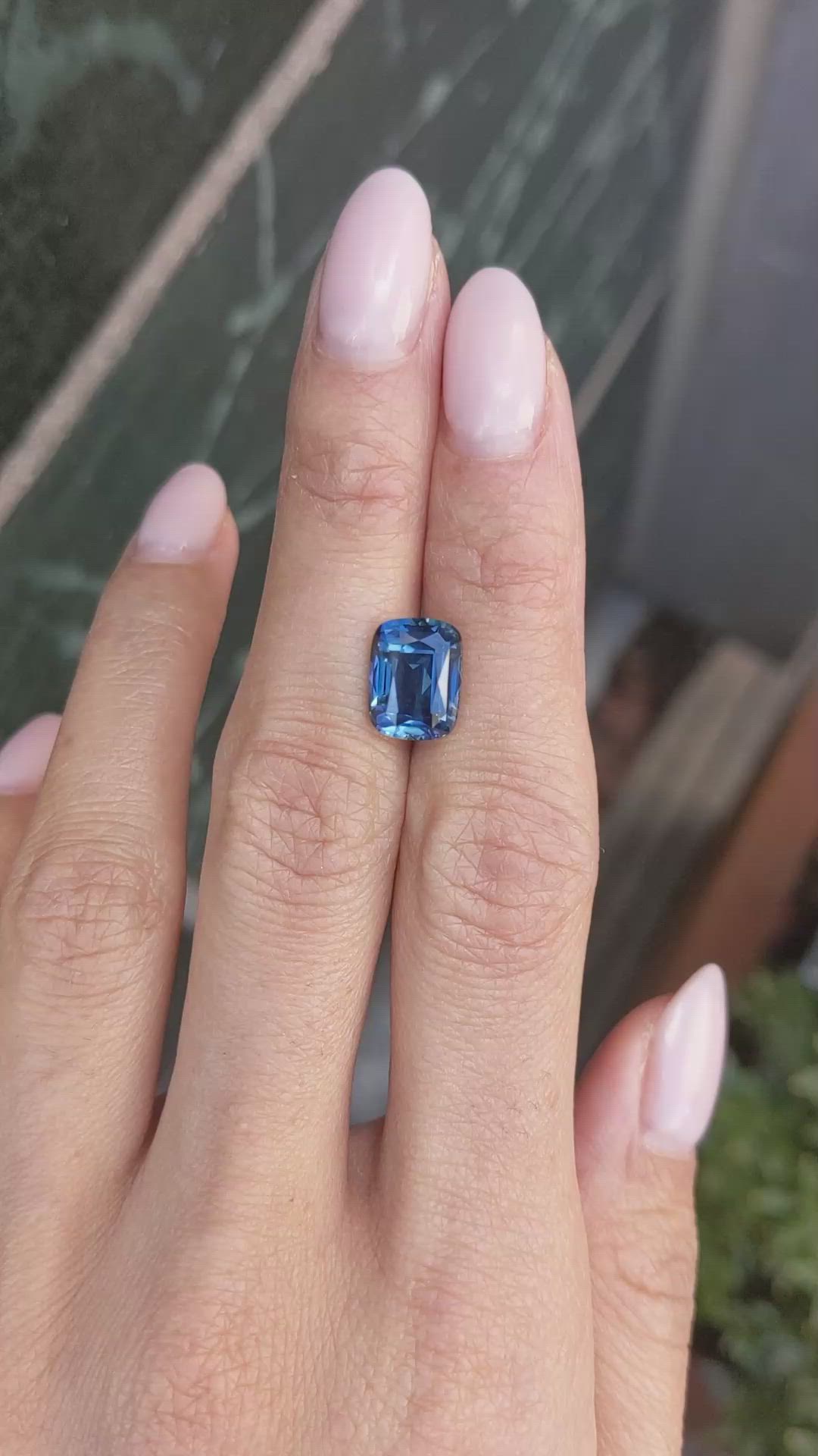4.65 Ct. Greenish Blue Sapphire from Madagascar Size Video