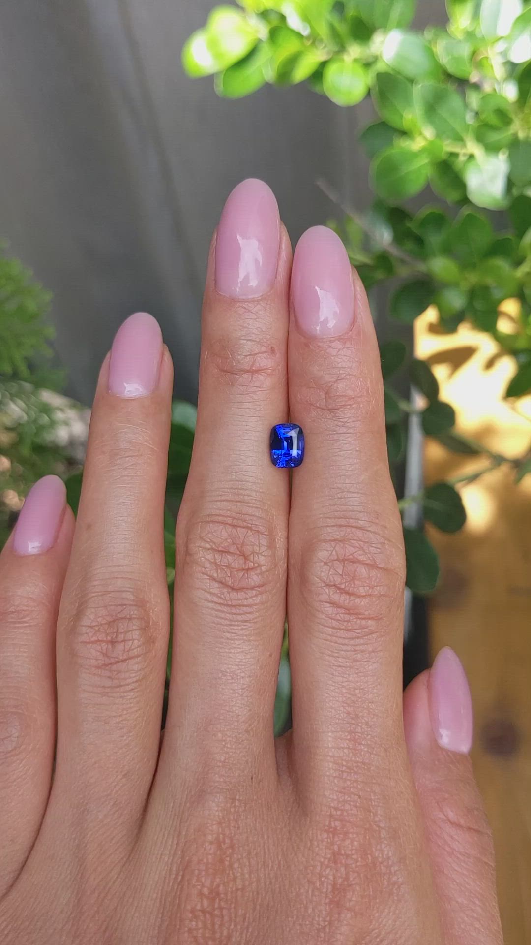 1.26 Ct. Blue Sapphire from Ceylon (Sri Lanka) Size Video