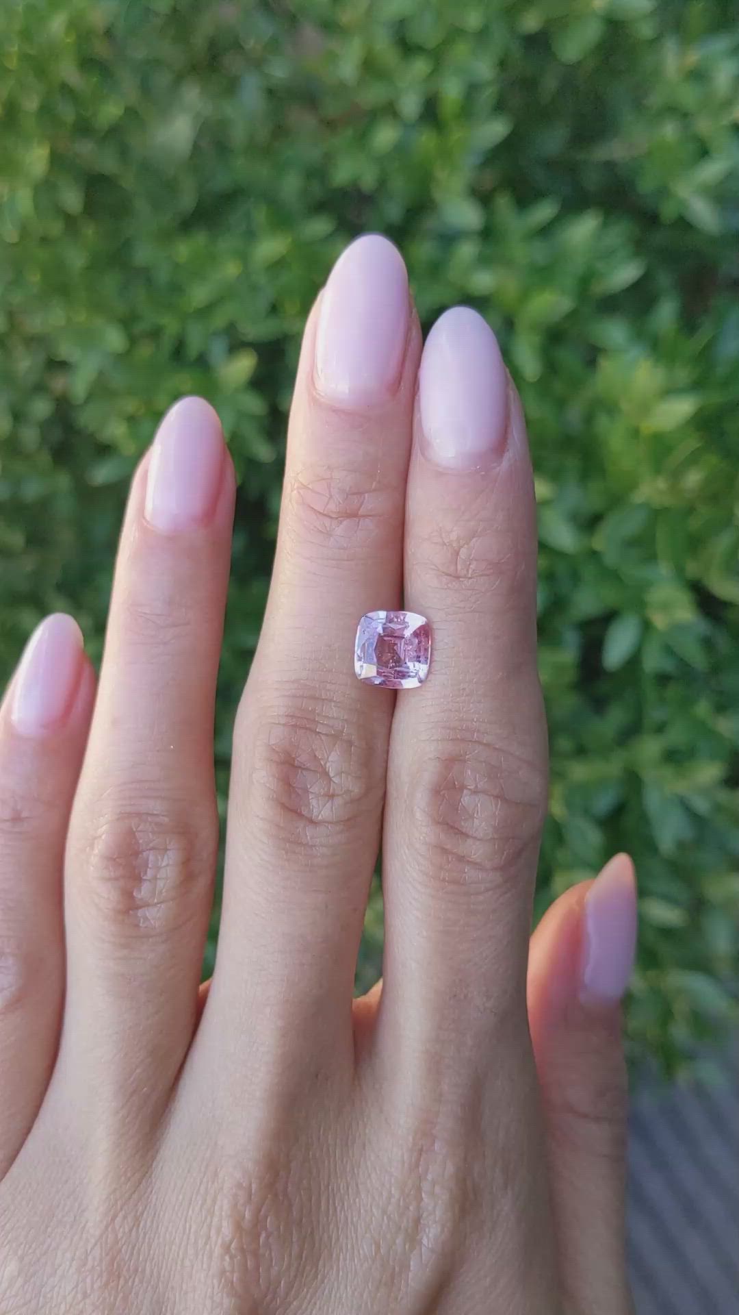 2.30 Ct. Pink Sapphire from Ceylon (Sri Lanka) Size Video