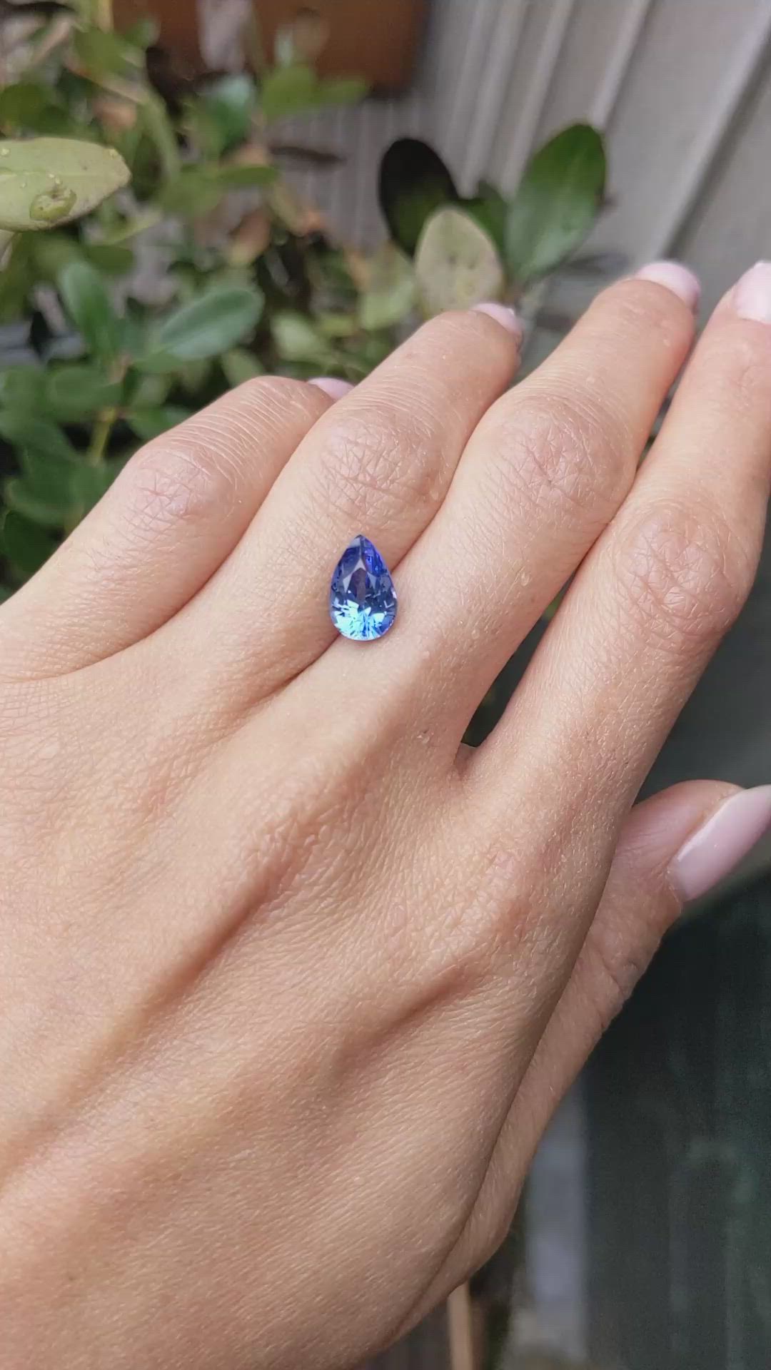 2.87 Ct. Blue Sapphire from Ceylon (Sri Lanka) Size Video