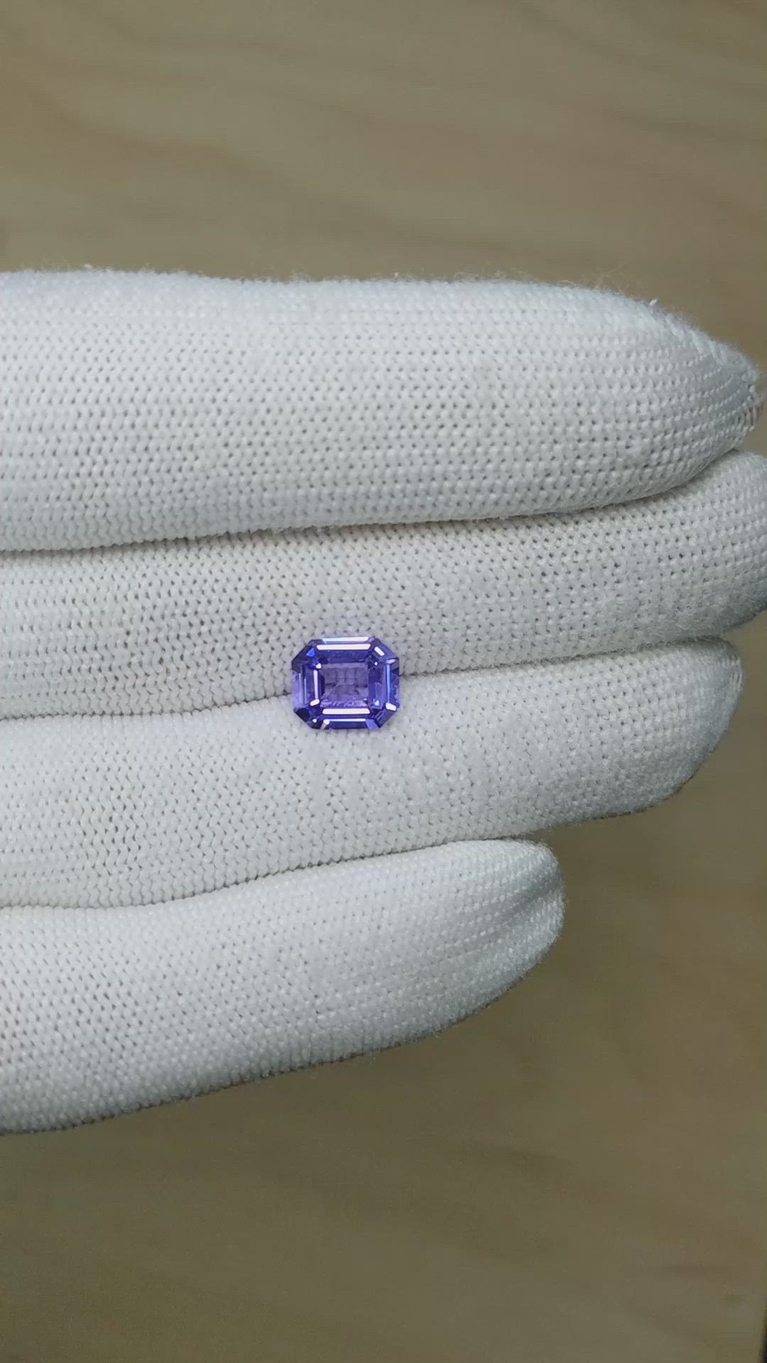 2.65 Ct. Violet Sapphire from Ceylon (Sri Lanka) Size Video