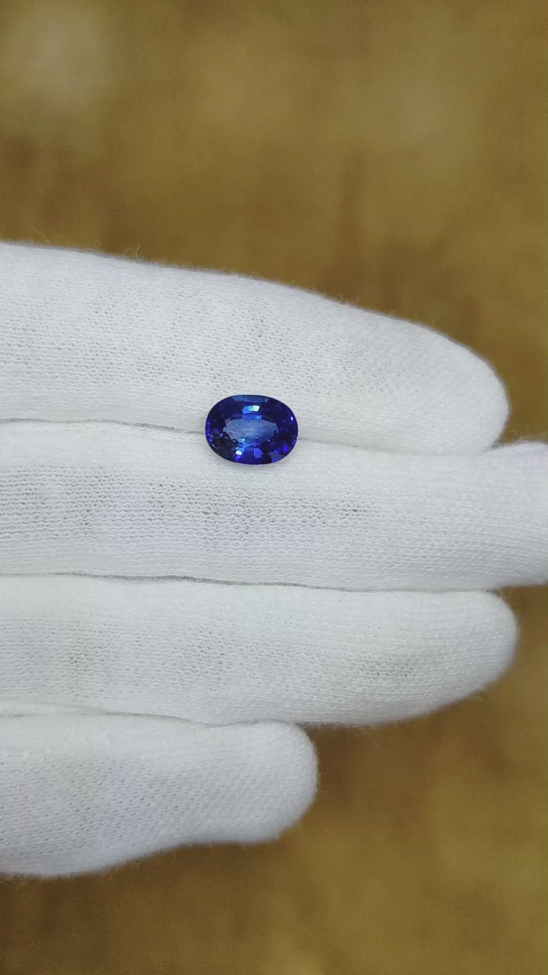 2.38 Ct. Blue Sapphire from Ceylon (Sri Lanka) Size Video