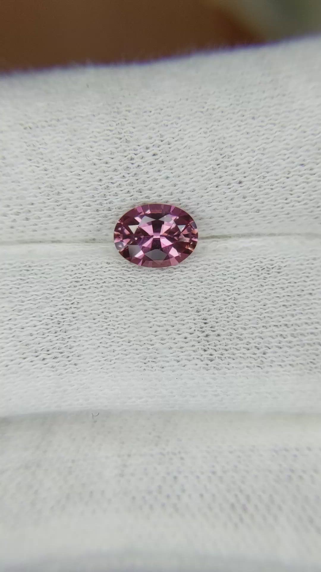 1.26 Ct. Reddish Pink Sapphire from Ceylon (Sri Lanka) Size Video